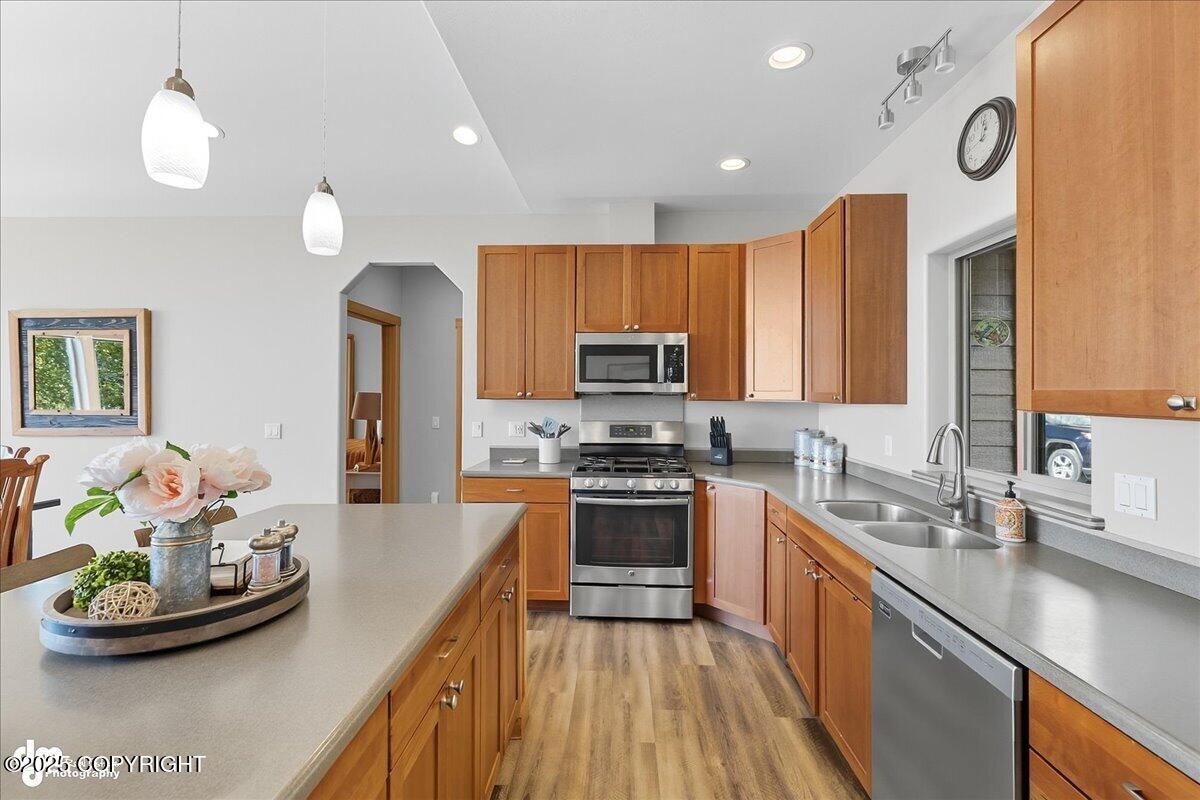 Homer, Alaska 99603, United States, 3 Bedrooms Bedrooms, ,2 BathroomsBathrooms,Residential,Active,206463