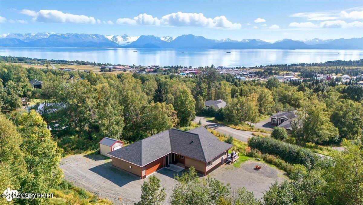 Homer, Alaska 99603, United States, 3 Bedrooms Bedrooms, ,2 BathroomsBathrooms,Residential,Active,206463