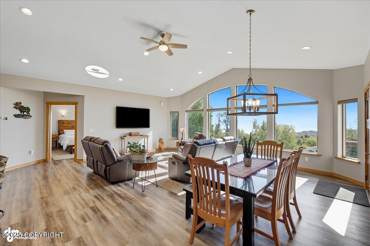 Homer, Alaska 99603, United States, 3 Bedrooms Bedrooms, ,2 BathroomsBathrooms,Residential,Active,206463