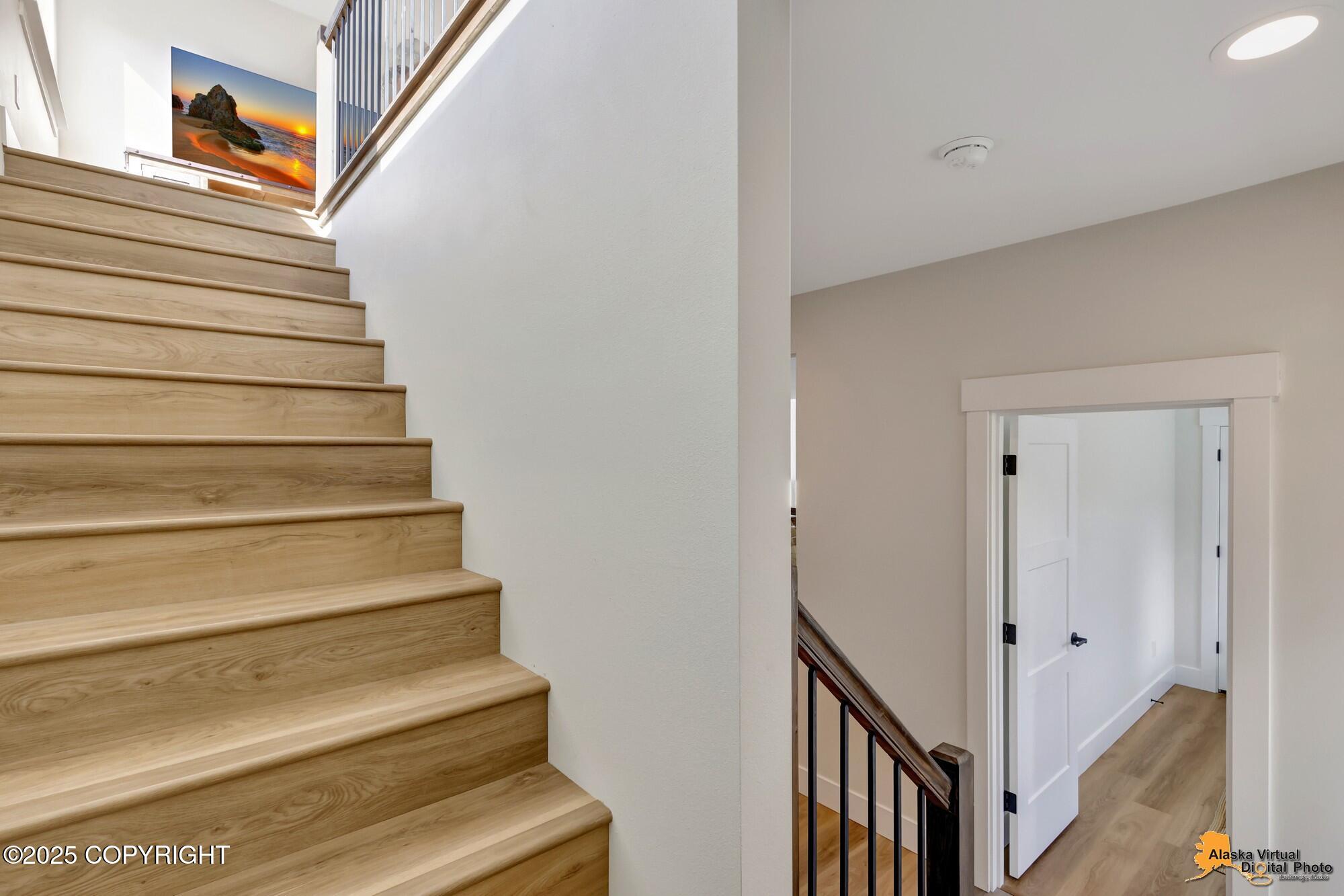 8236 Byron Drive, Anchorage, Alaska image 35