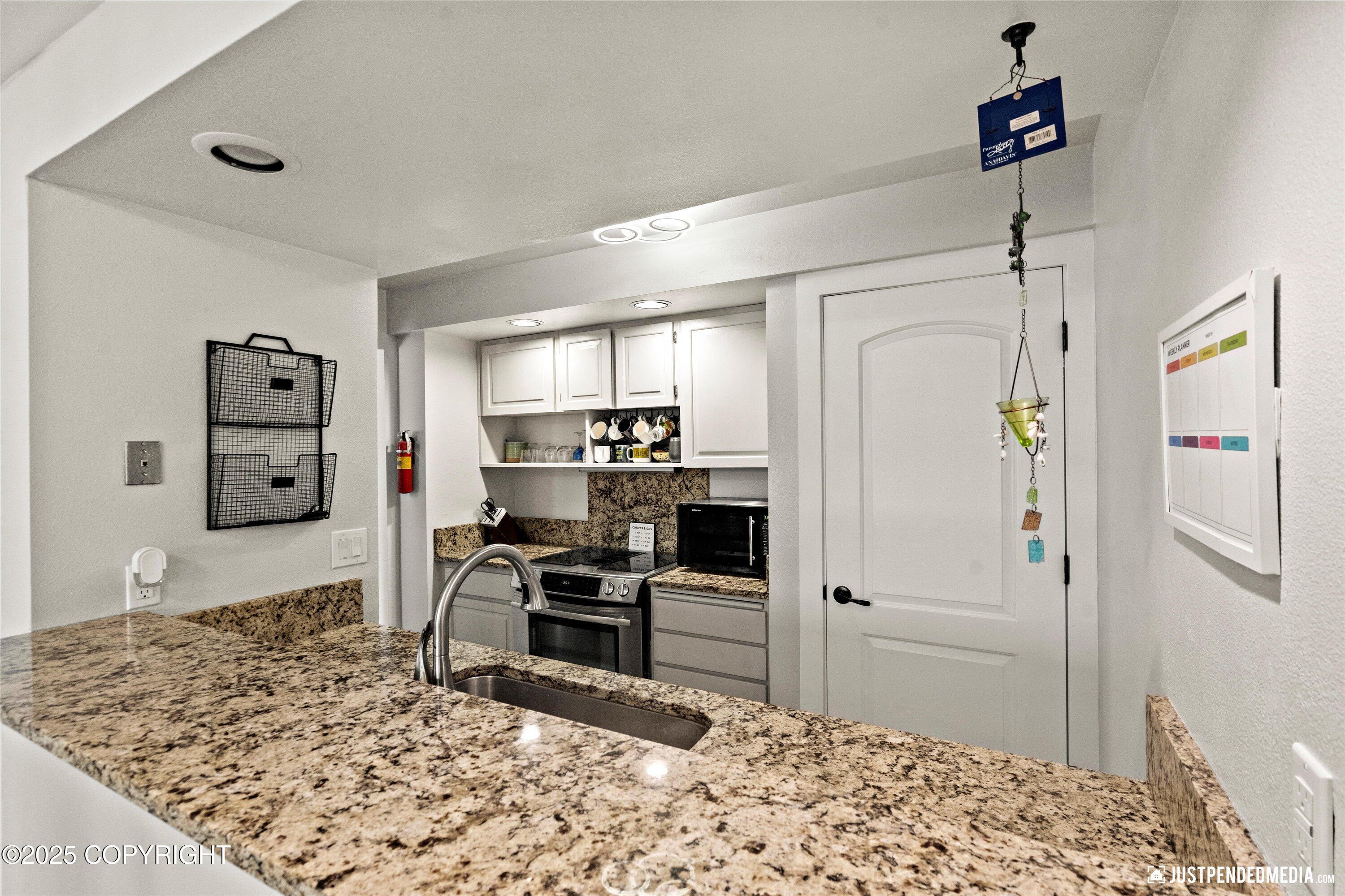1200 I Street #503, Anchorage, Alaska image 13