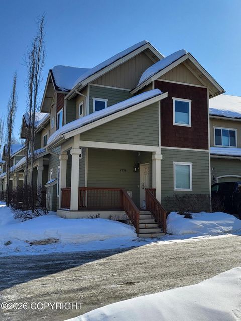 Condo For Sale - 1756 Hollybrook Circle #27<br/> Anchorage, AK 99507