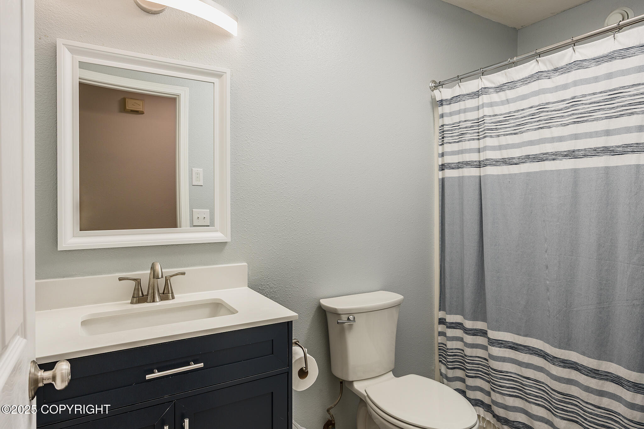 2323 Blue Sparkle Drive, North Pole, Alaska image 18