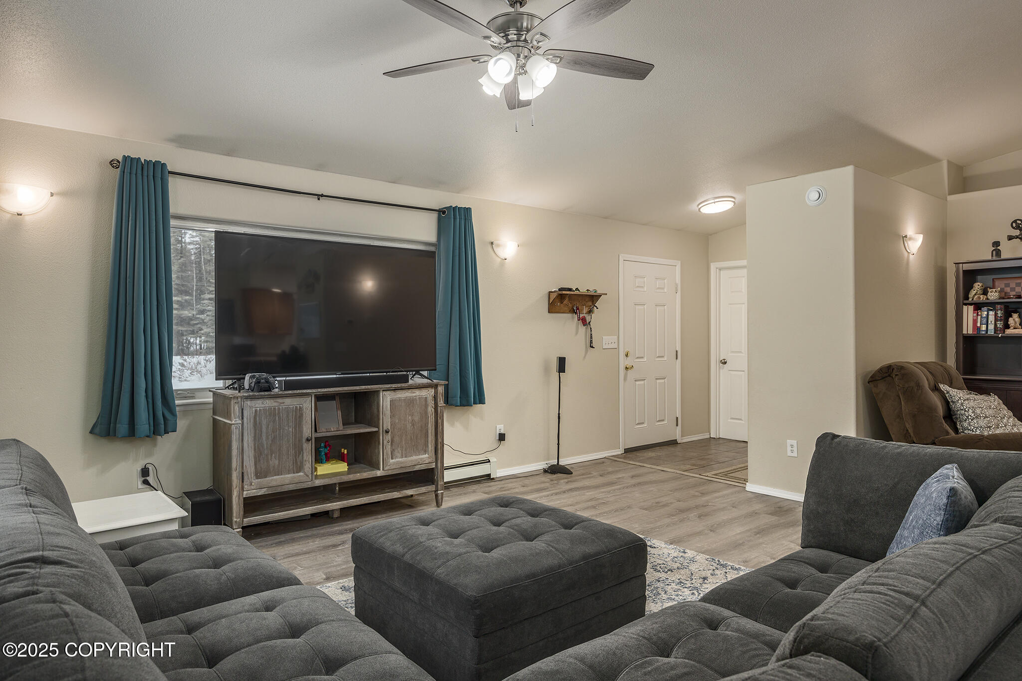 2323 Blue Sparkle Drive, North Pole, Alaska image 3