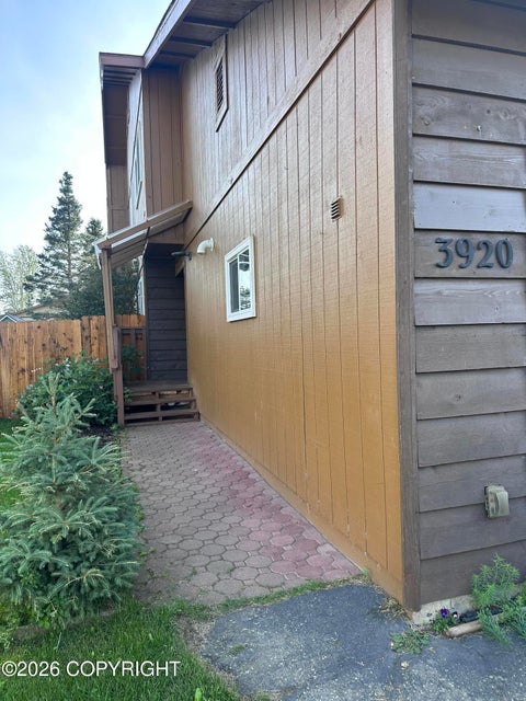 Homes For Sale - 3920 Westland Avenue #1<br/> Anchorage, AK 99517