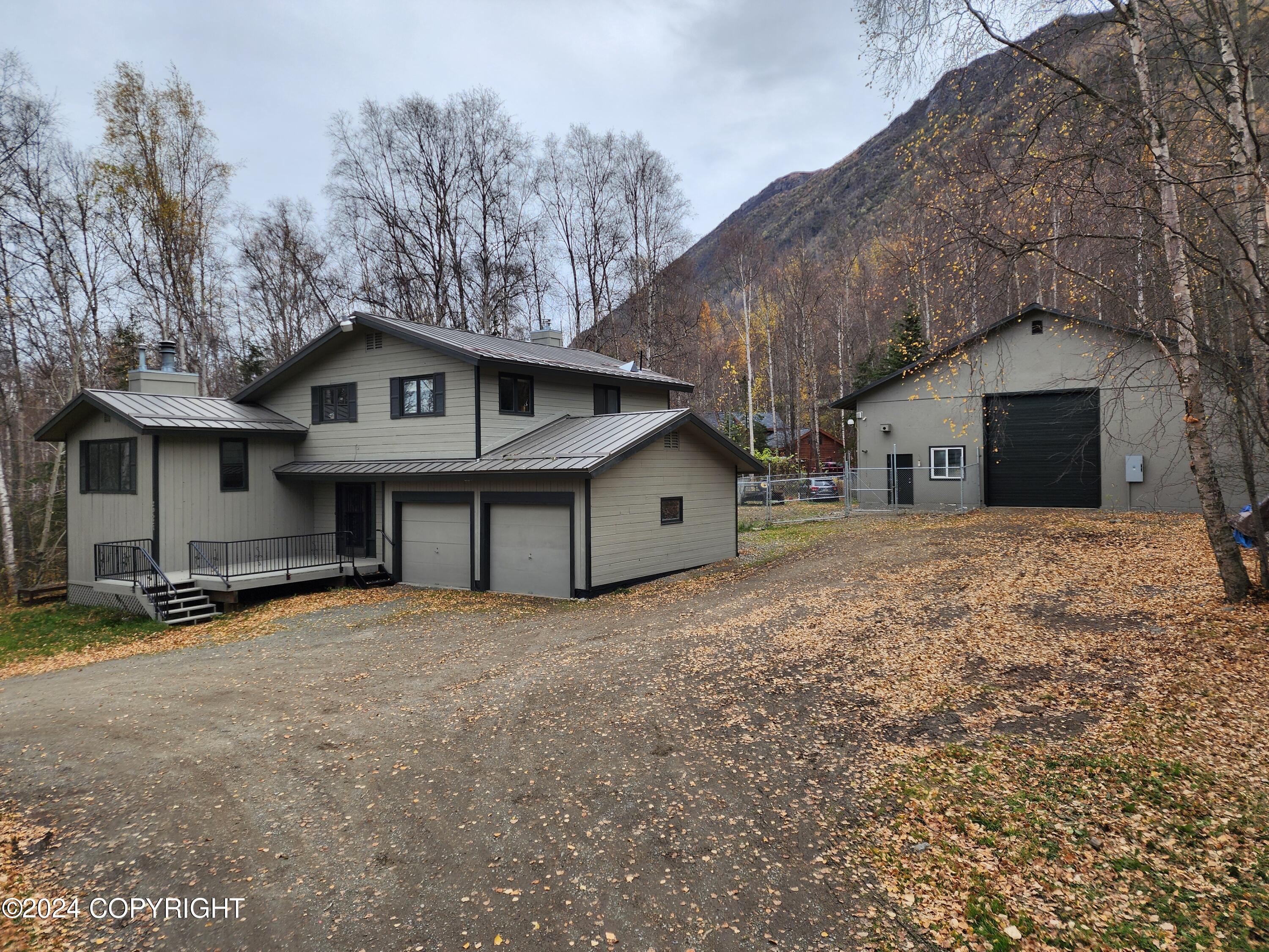 20527 Mark Circle, Chugiak, Alaska image 2