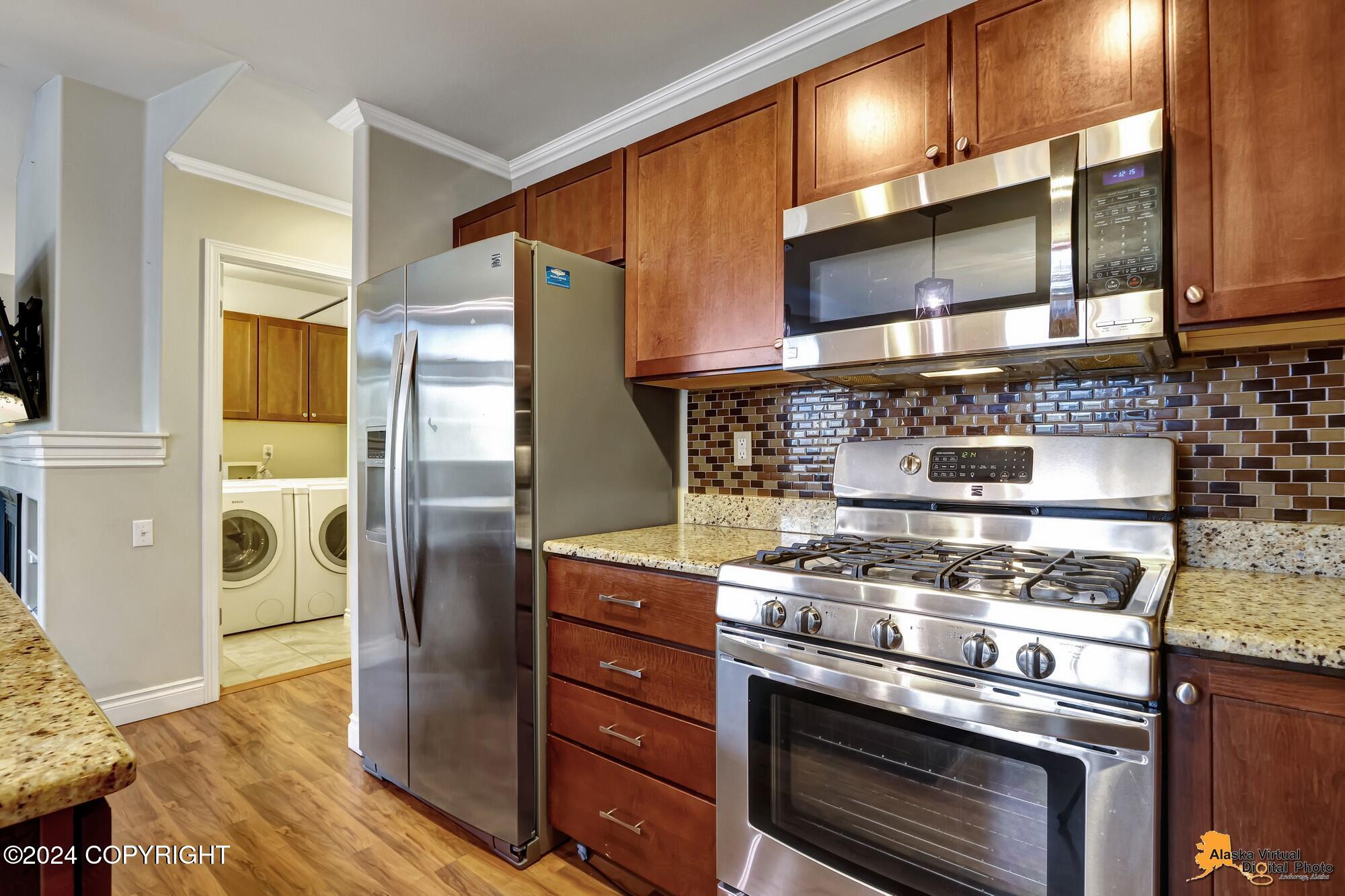 Anchorage, Alaska 99507, United States, 3 Bedrooms Bedrooms, ,2 BathroomsBathrooms,Residential,Pending,31303