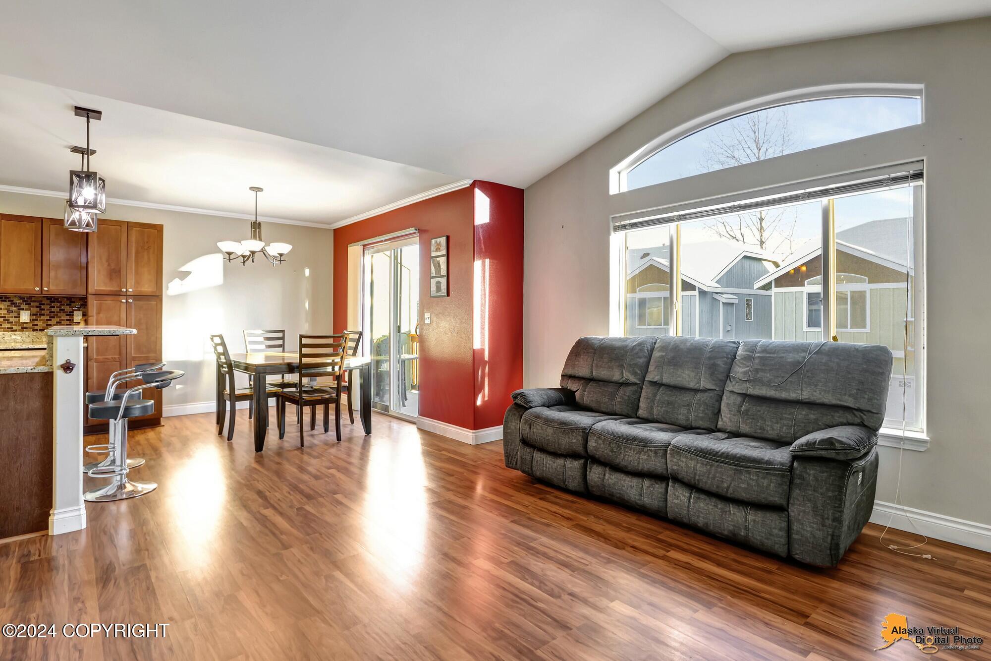 Anchorage, Alaska 99507, United States, 3 Bedrooms Bedrooms, ,2 BathroomsBathrooms,Residential,Pending,31303