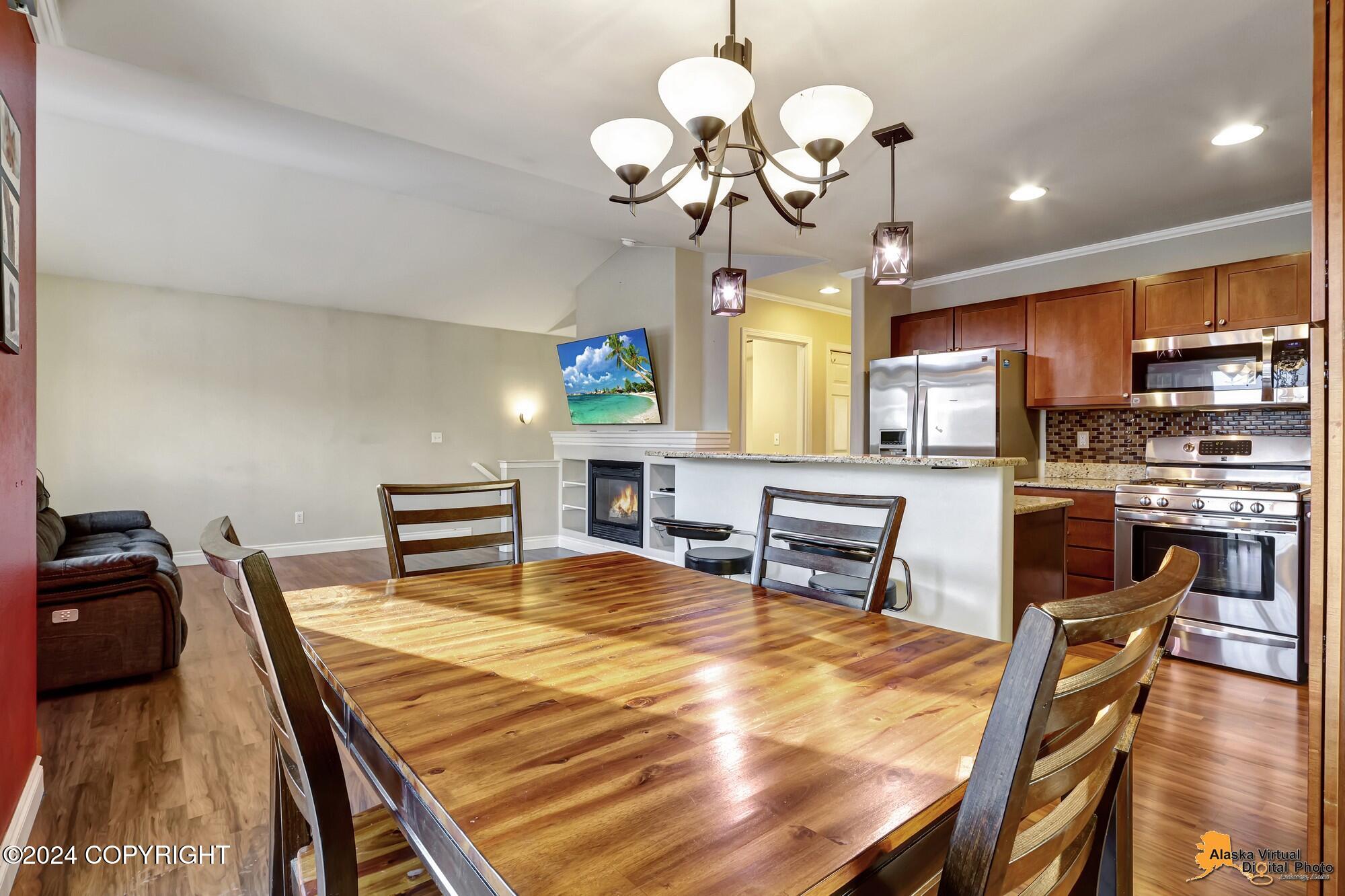 Anchorage, Alaska 99507, United States, 3 Bedrooms Bedrooms, ,2 BathroomsBathrooms,Residential,Pending,31303