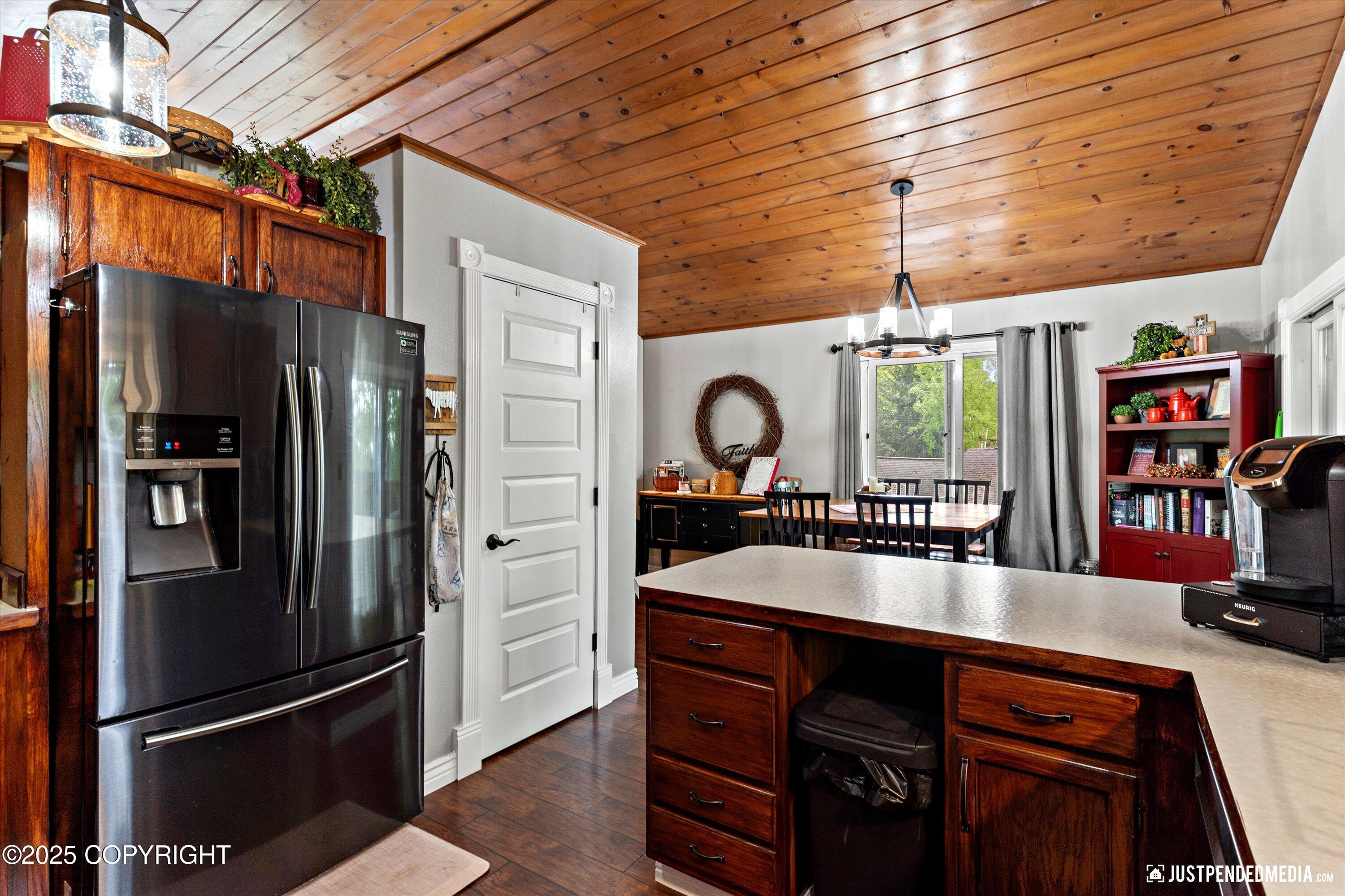 9806 Niltina Lane, Eagle River, Alaska image 22