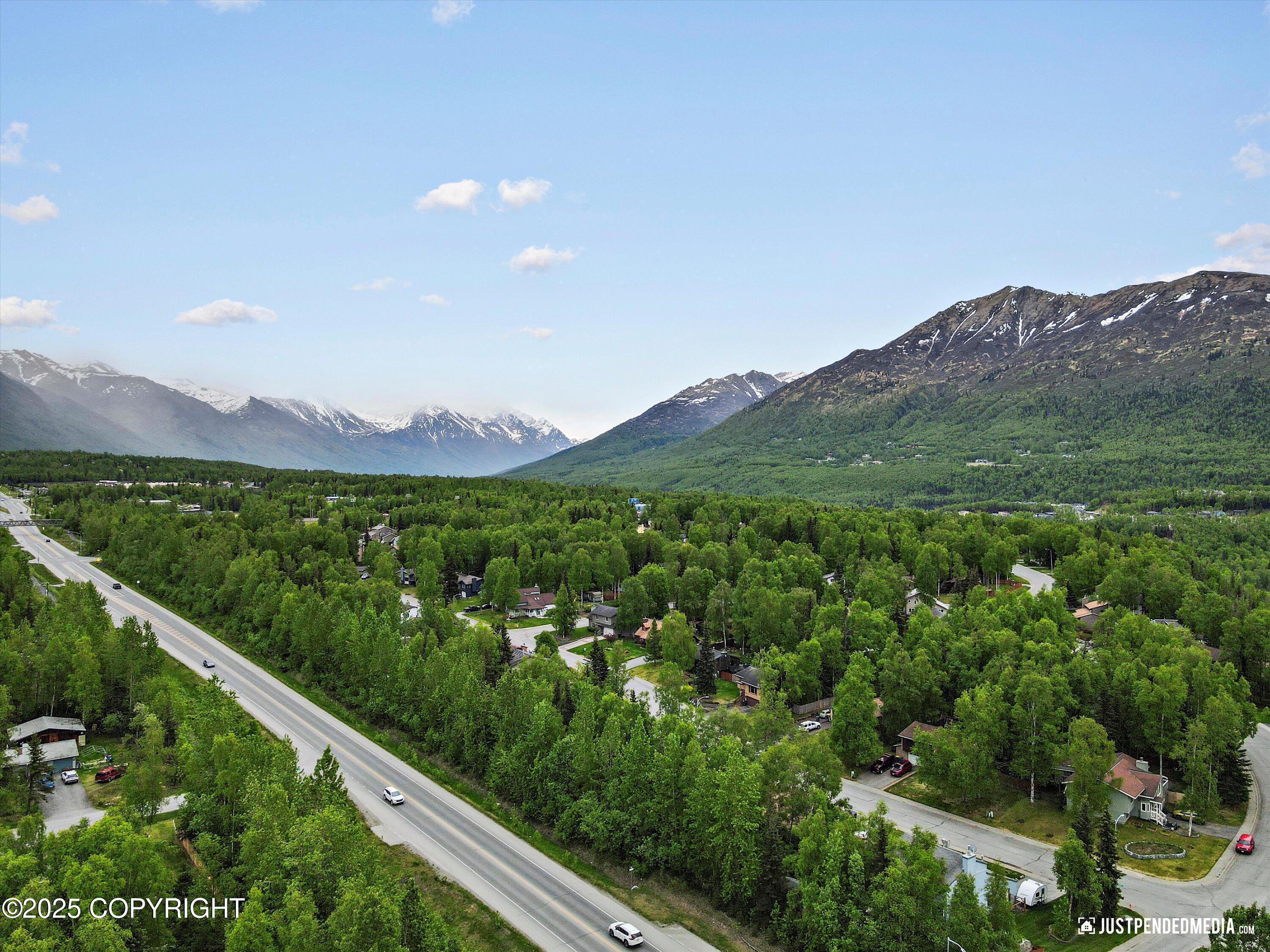 9806 Niltina Lane, Eagle River, Alaska image 5