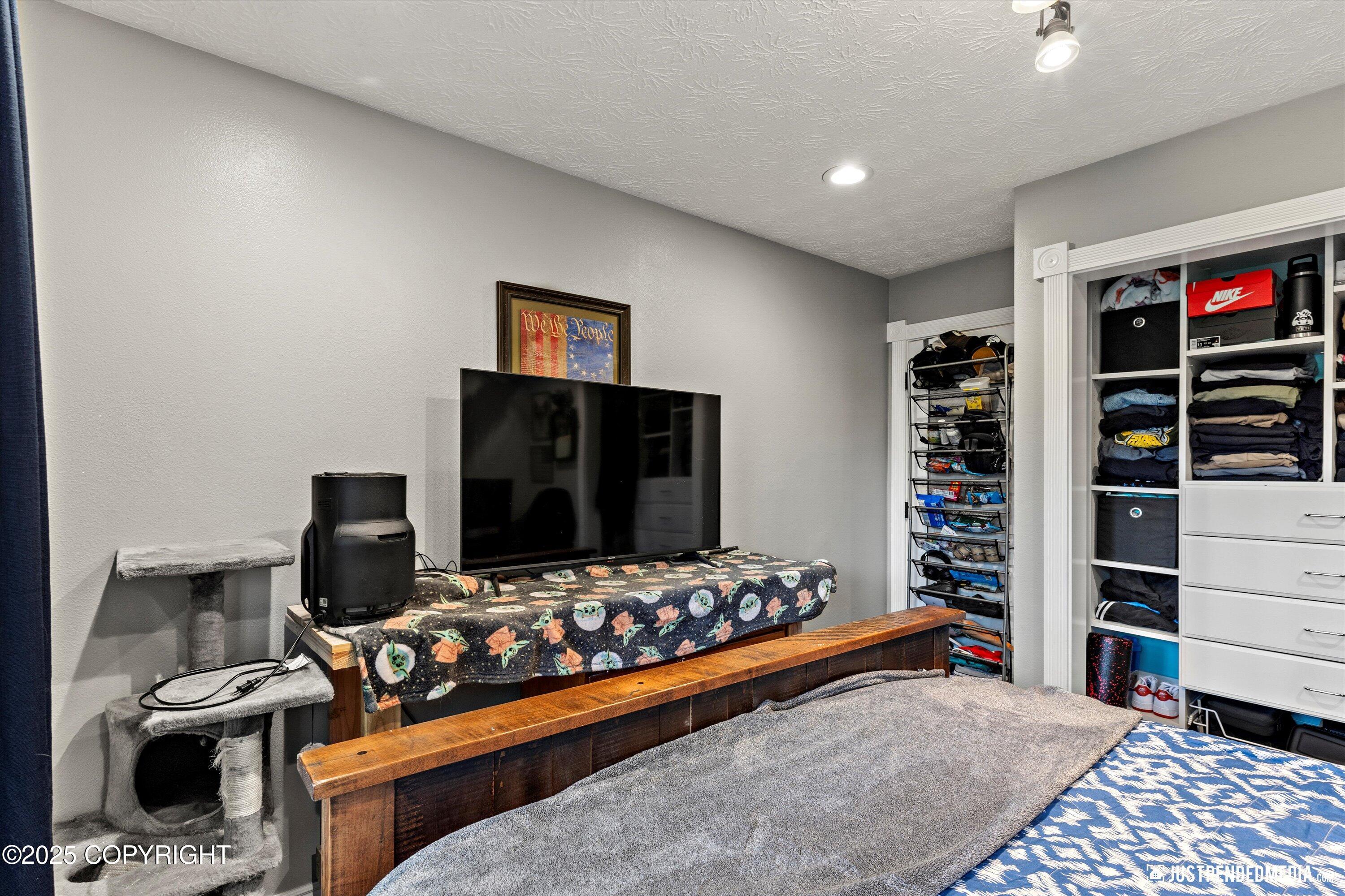 9806 Niltina Lane, Eagle River, Alaska image 26