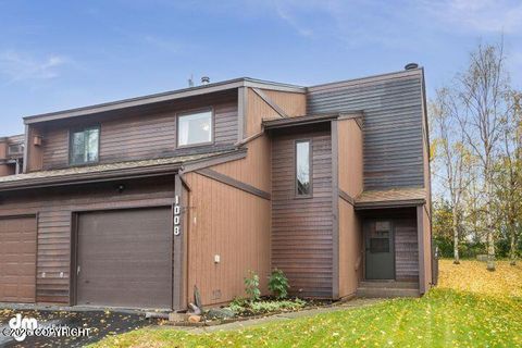 Photo of 1008 W 80th Avenue, Anchorage, AK 99518 (MLS # 26-4845)
