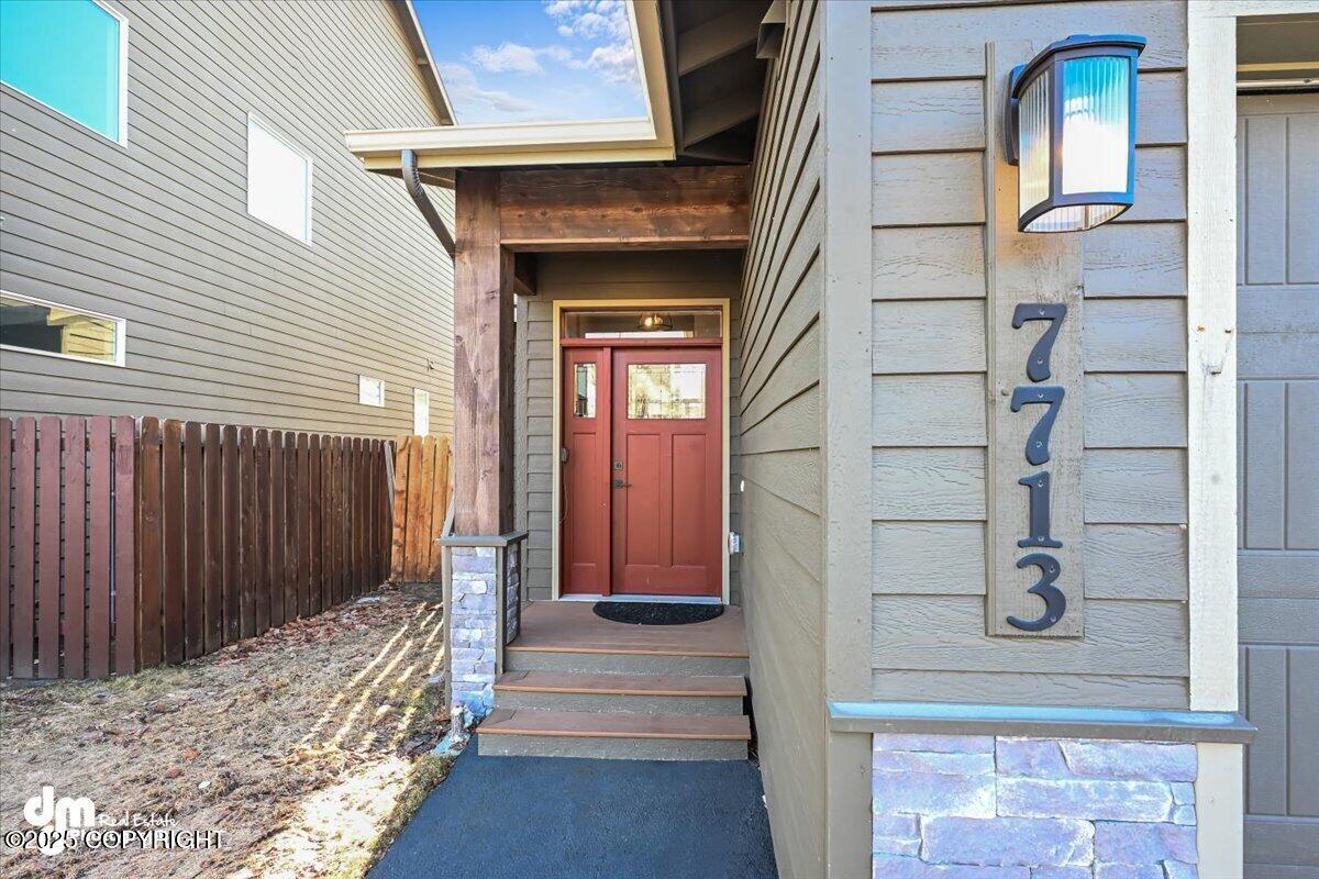 7713 Gate Creek Drive, Anchorage, Texas image 2