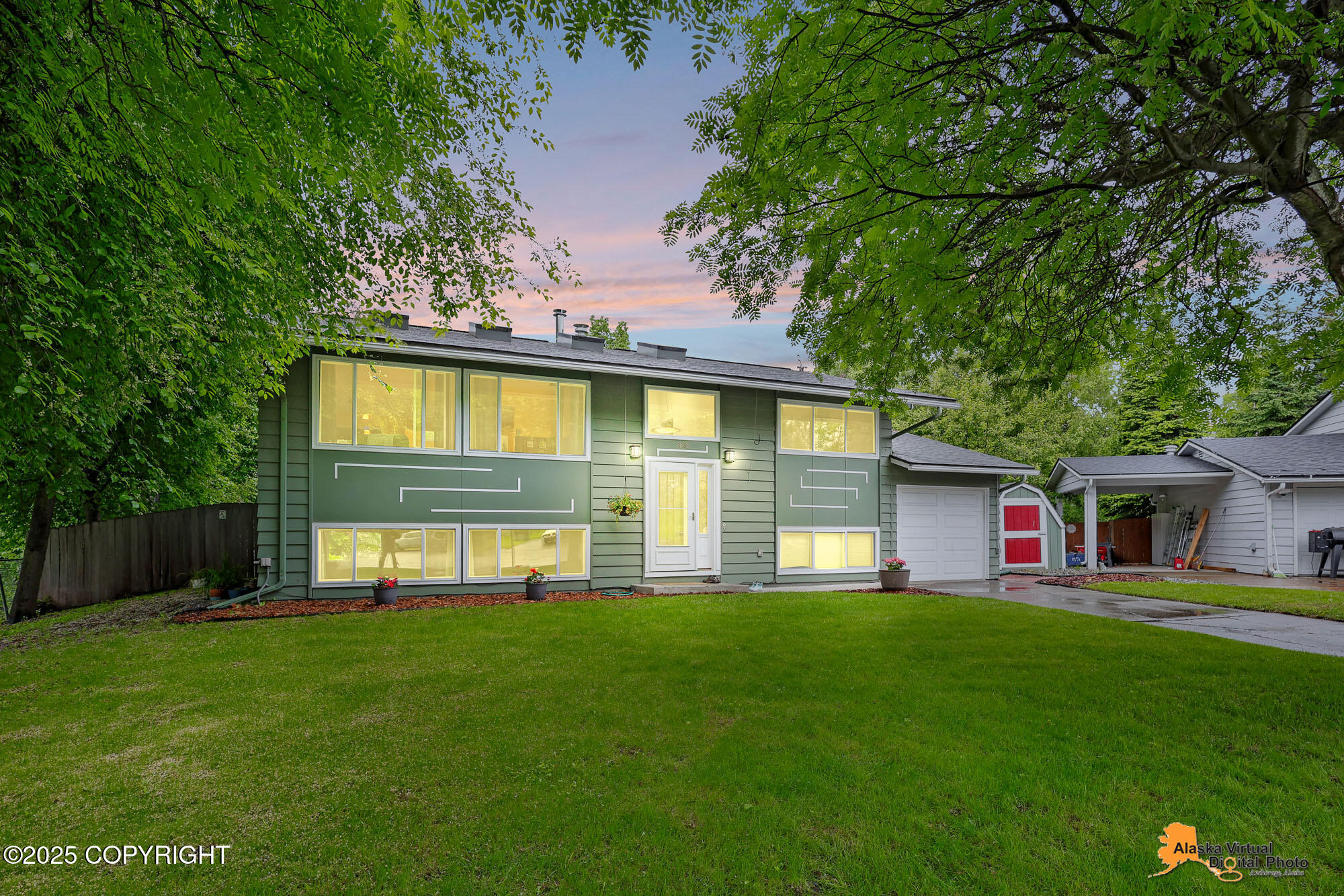 3868 Shannon Circle, Anchorage, Alaska image 1