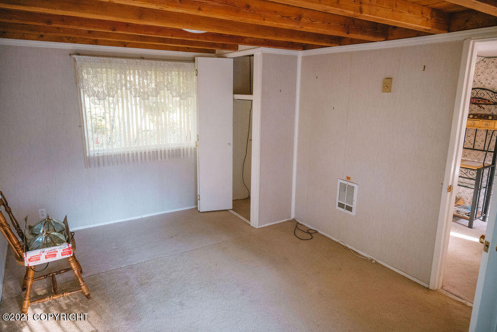 12286 Lancelot Drive, Seward, Alaska image 7