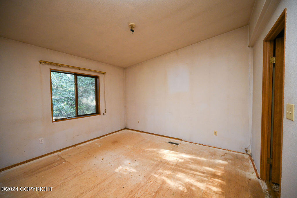 12286 Lancelot Drive, Seward, Alaska image 26