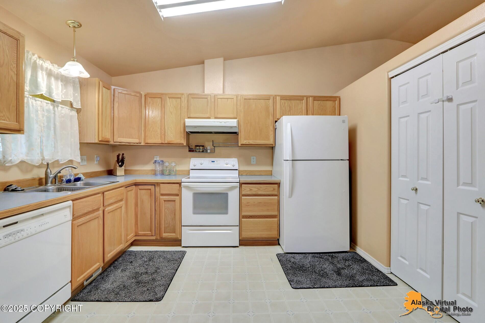9500 Aphrodite Drive, Anchorage, Alaska image 7