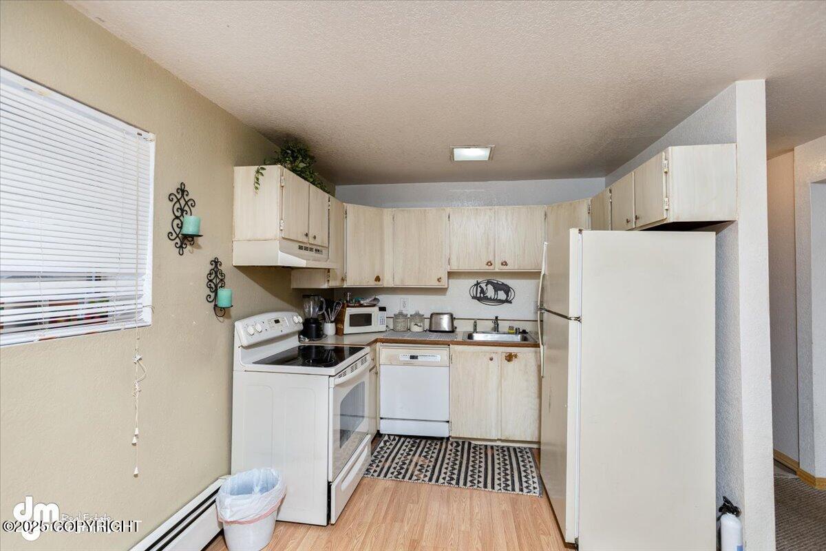 3051 Lois Drive #506, Anchorage, Alaska image 4