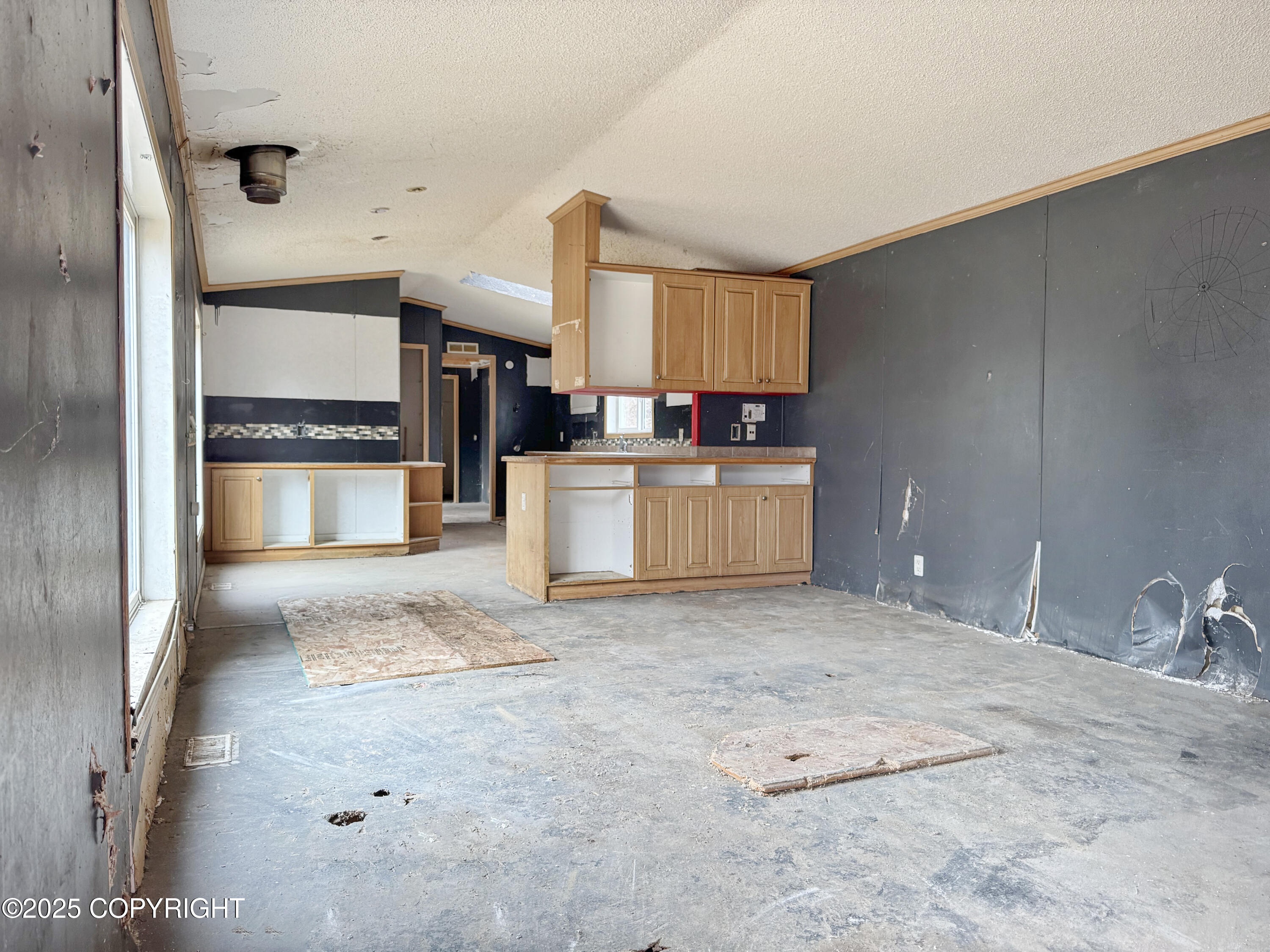 1764 N Kerrylynn Lane, Wasilla, Alaska image 2