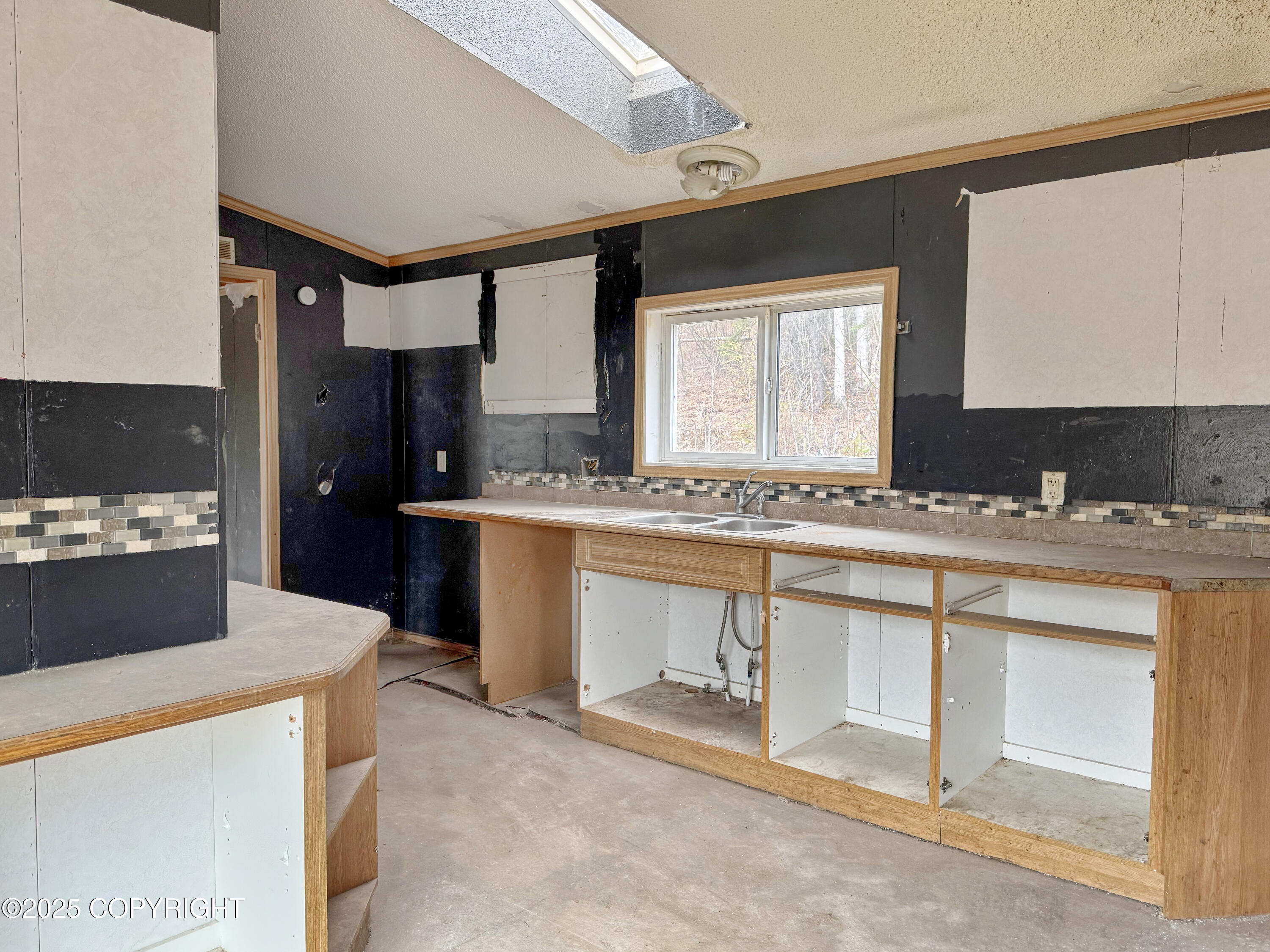 1764 N Kerrylynn Lane, Wasilla, Alaska image 6