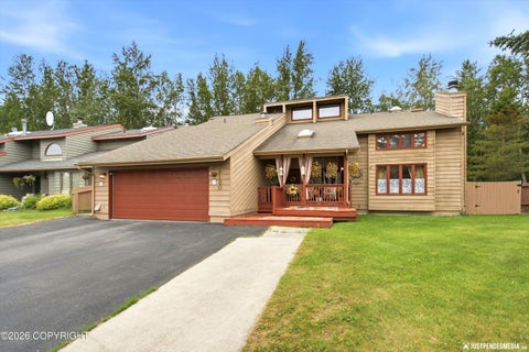 Homes For Sale - 2120 Banbury Drive<br/> Anchorage, AK 99504