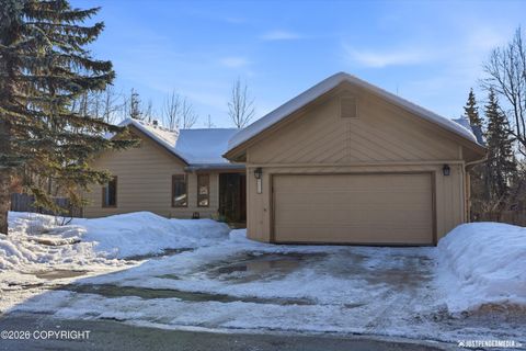 Homes For Sale - 8211 Summerset Drive<br/> Anchorage, AK 99518