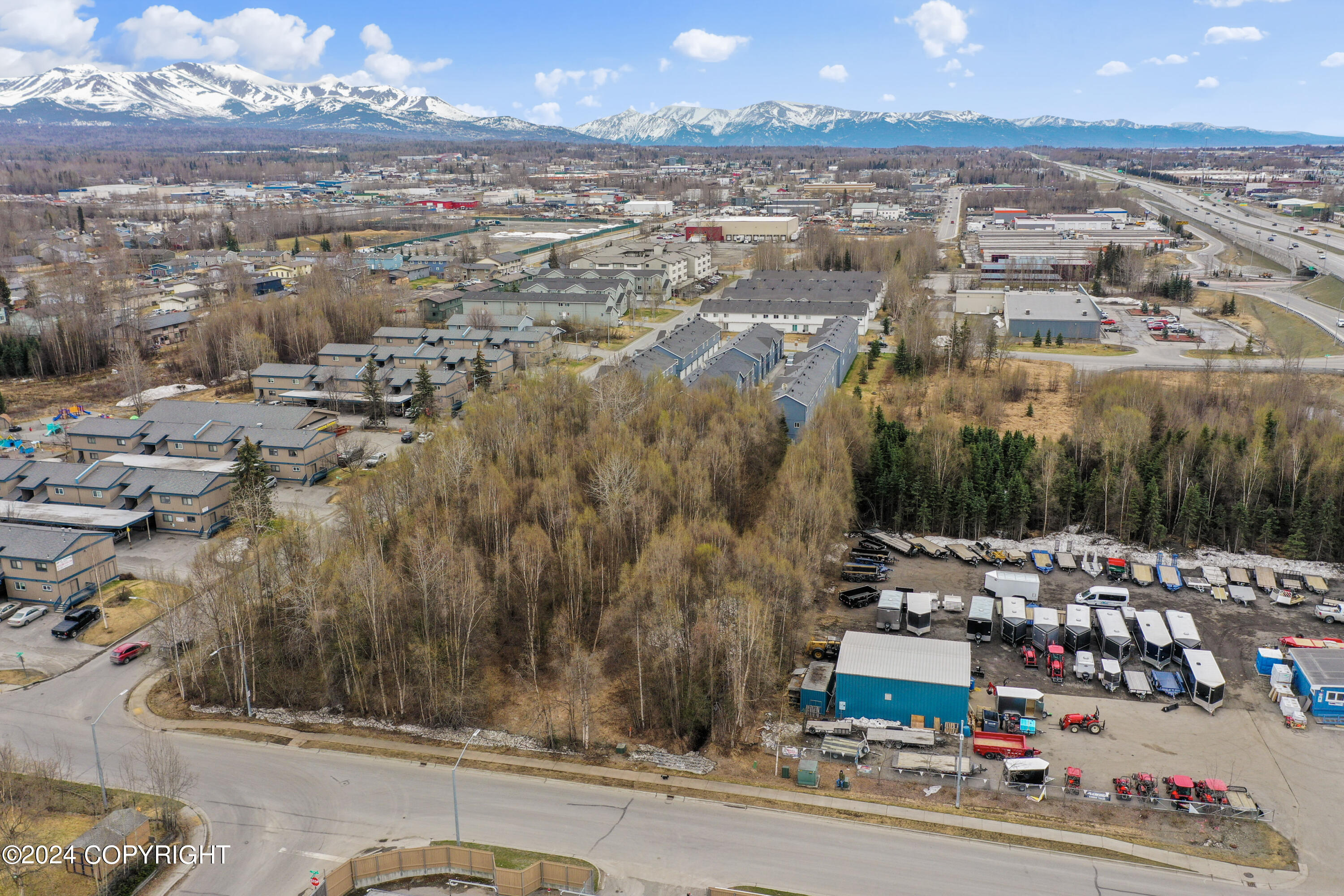 7200 Meadow Street, Anchorage, Alaska image 12
