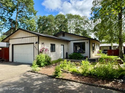 Homes For Sale - 8317 Seaview Street<br/> Anchorage, AK 99502
