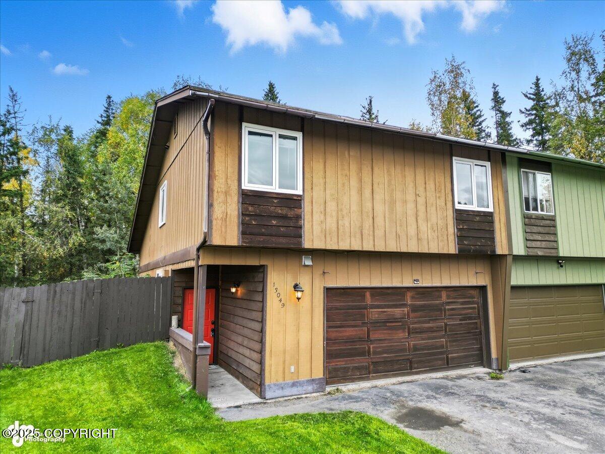 13049 Charlie Circle