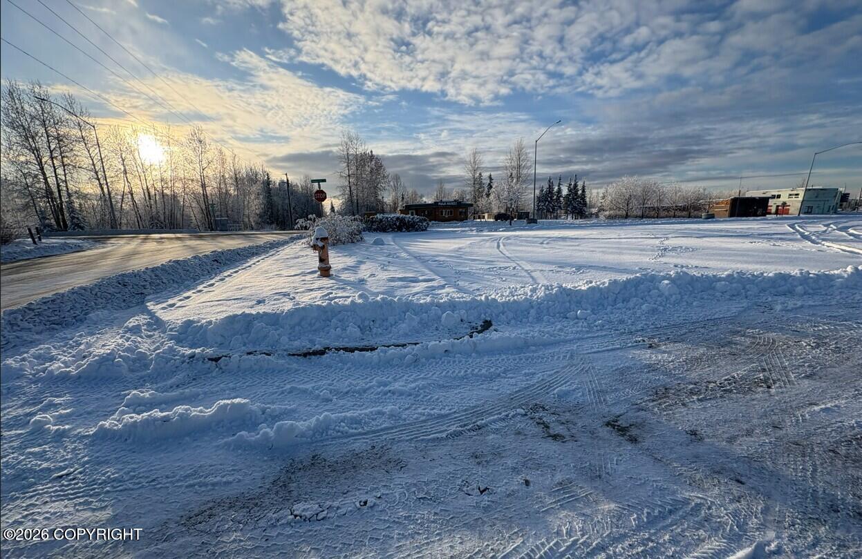 4627 Mountain View Drive