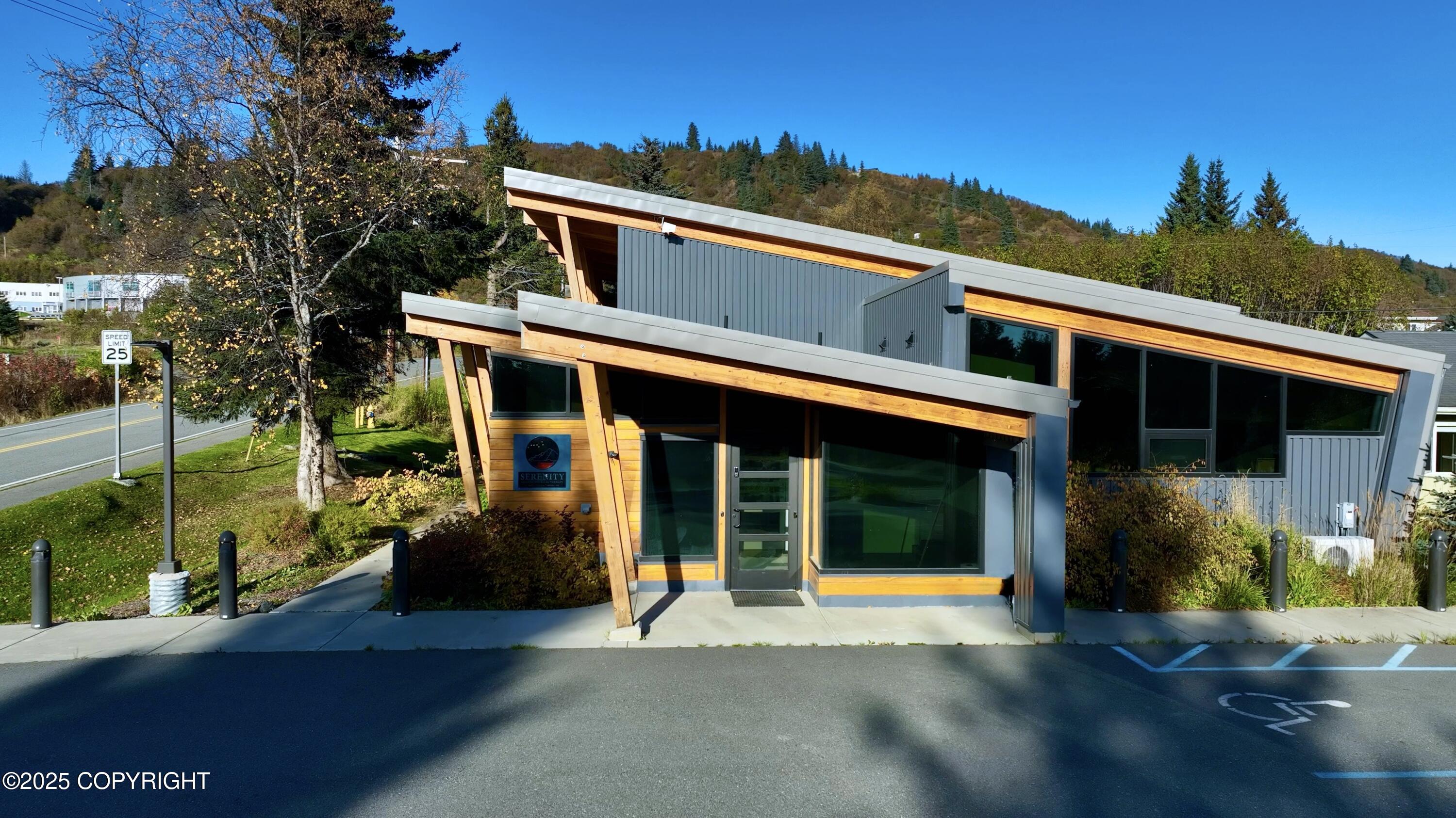 Homer, Alaska 99603, United States, ,Commercial,Pending,231761