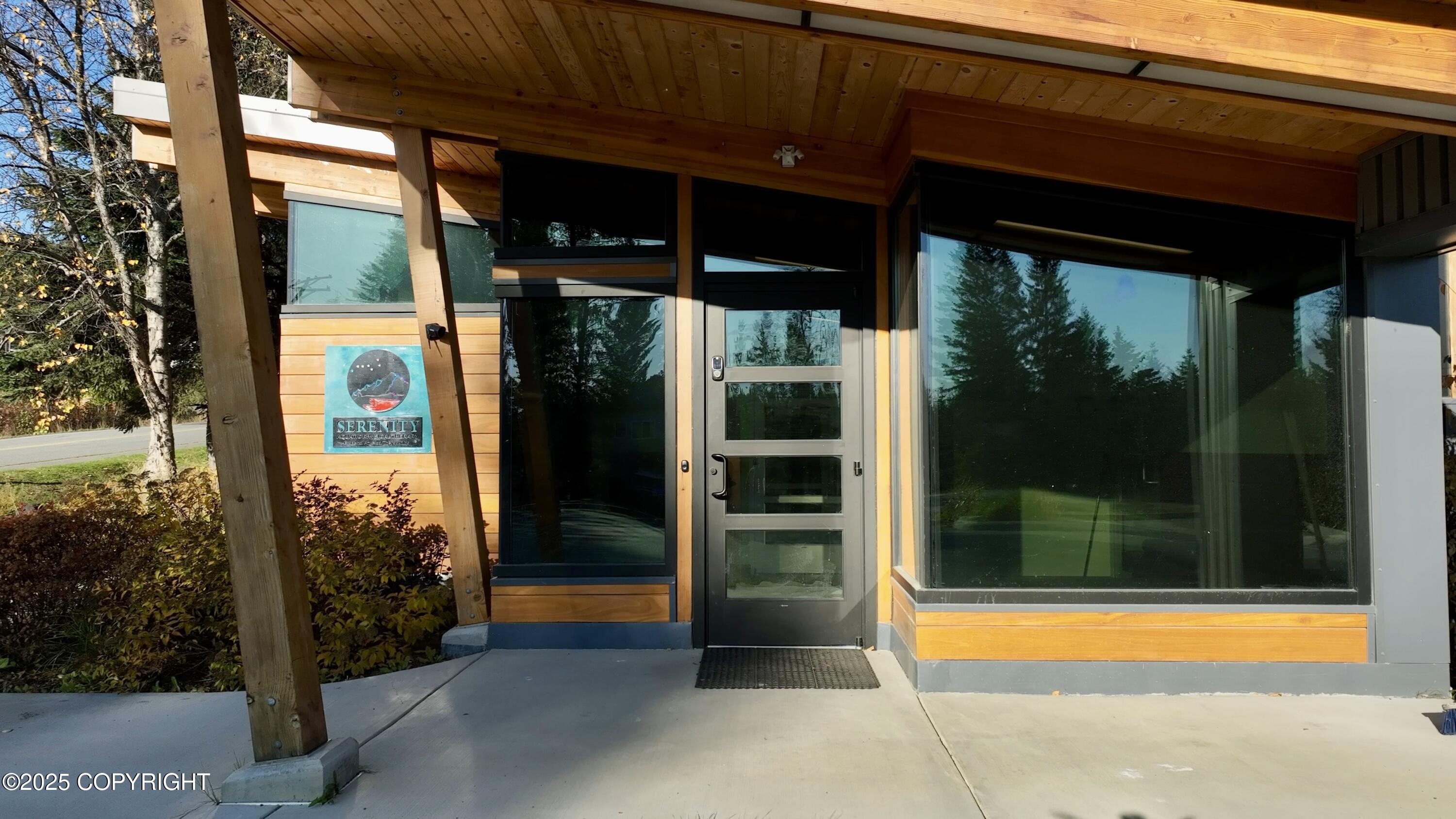 Homer, Alaska 99603, United States, ,Commercial,Pending,231761