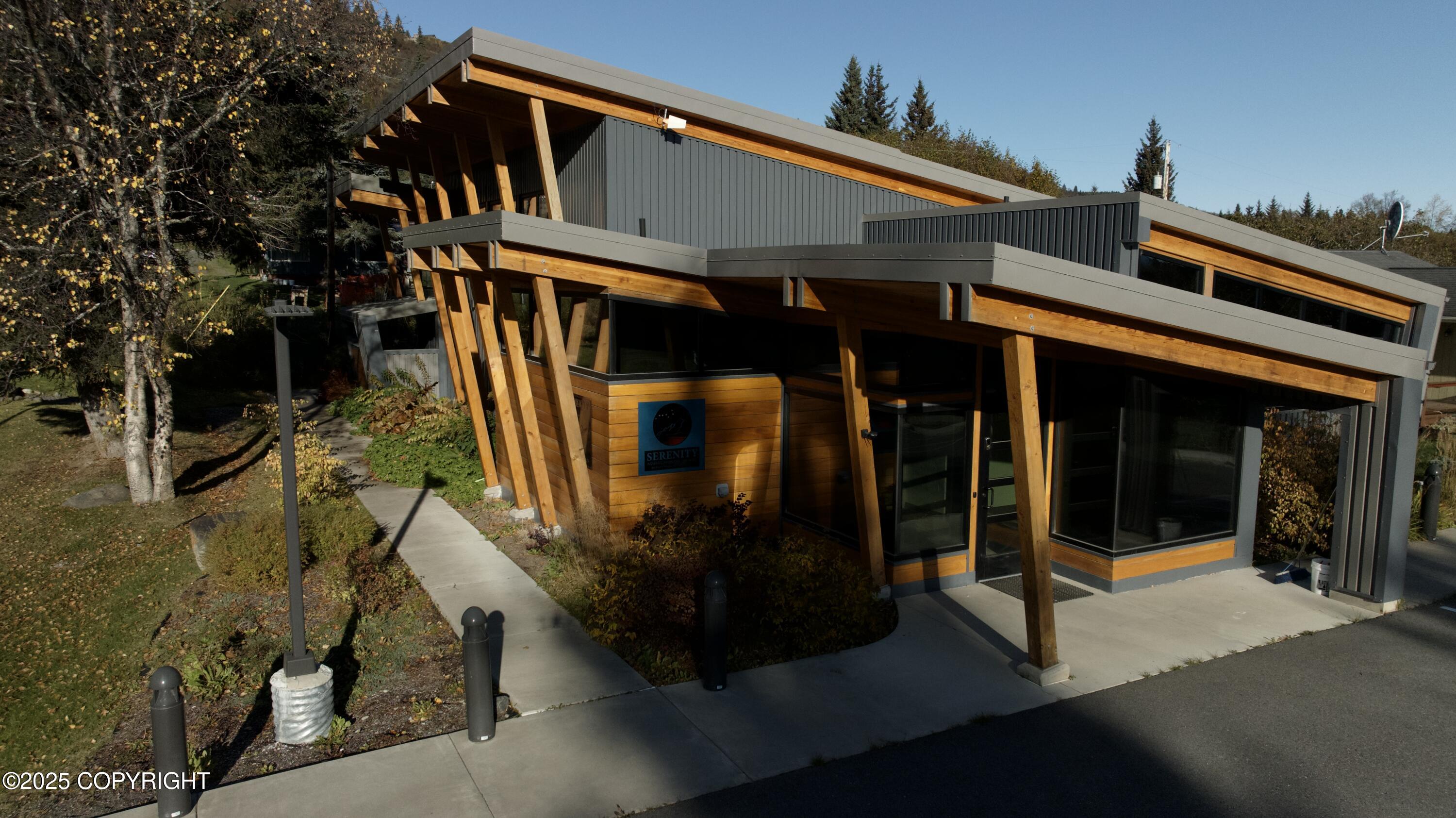 Homer, Alaska 99603, United States, ,Commercial,Pending,231761