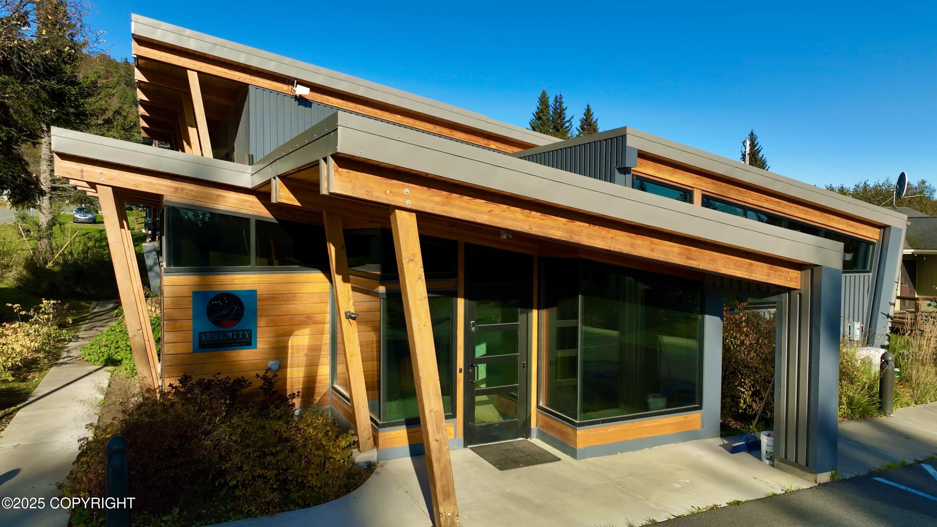 Homer, Alaska 99603, United States, ,Commercial,Pending,231761