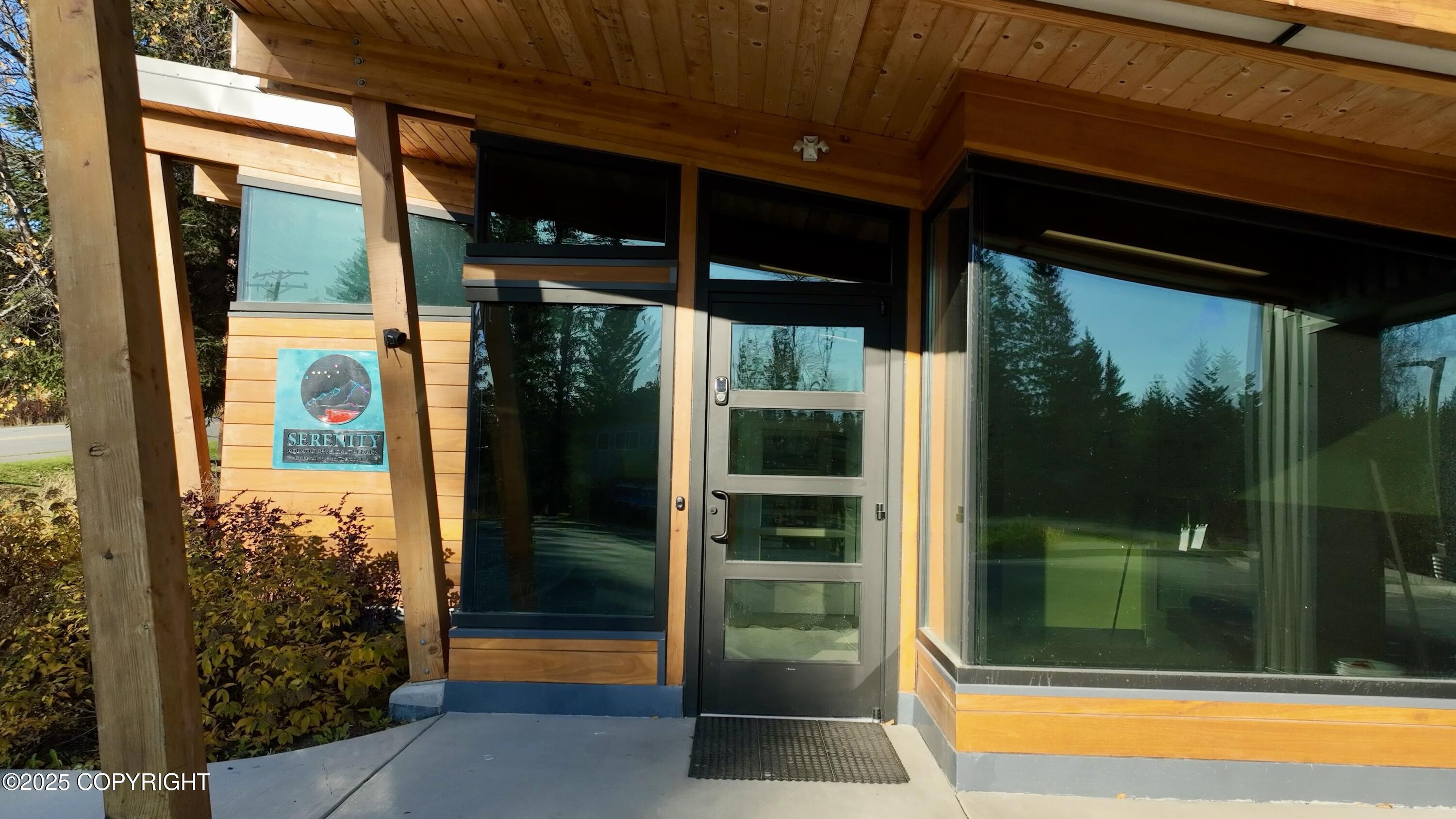 Homer, Alaska 99603, United States, ,Commercial,Pending,231761