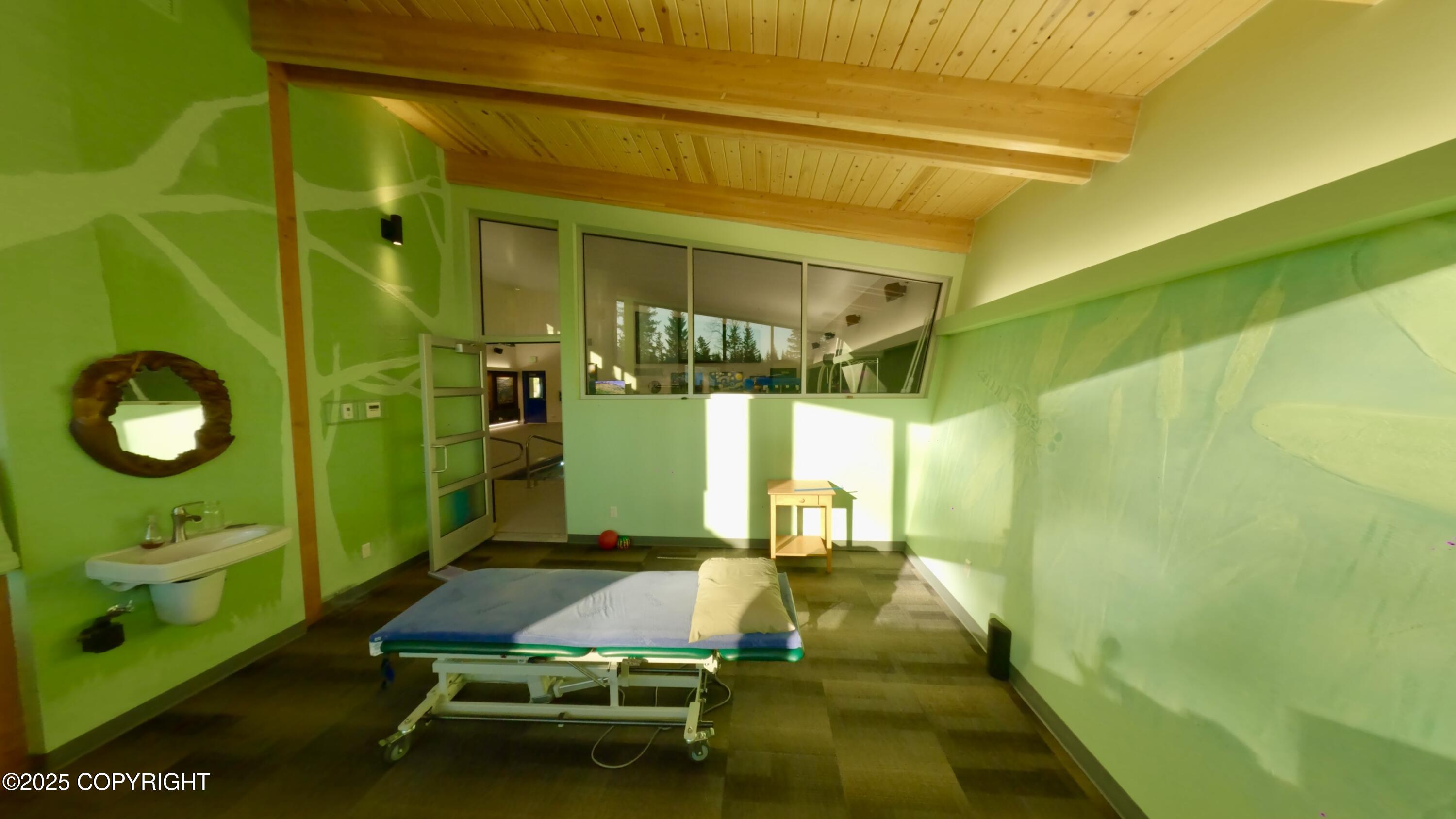 Homer, Alaska 99603, United States, ,Commercial,Pending,231761