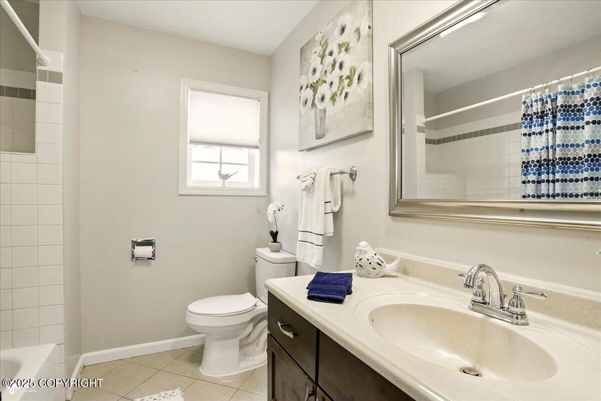 2350 Ariel Circle, Anchorage, Alaska image 37