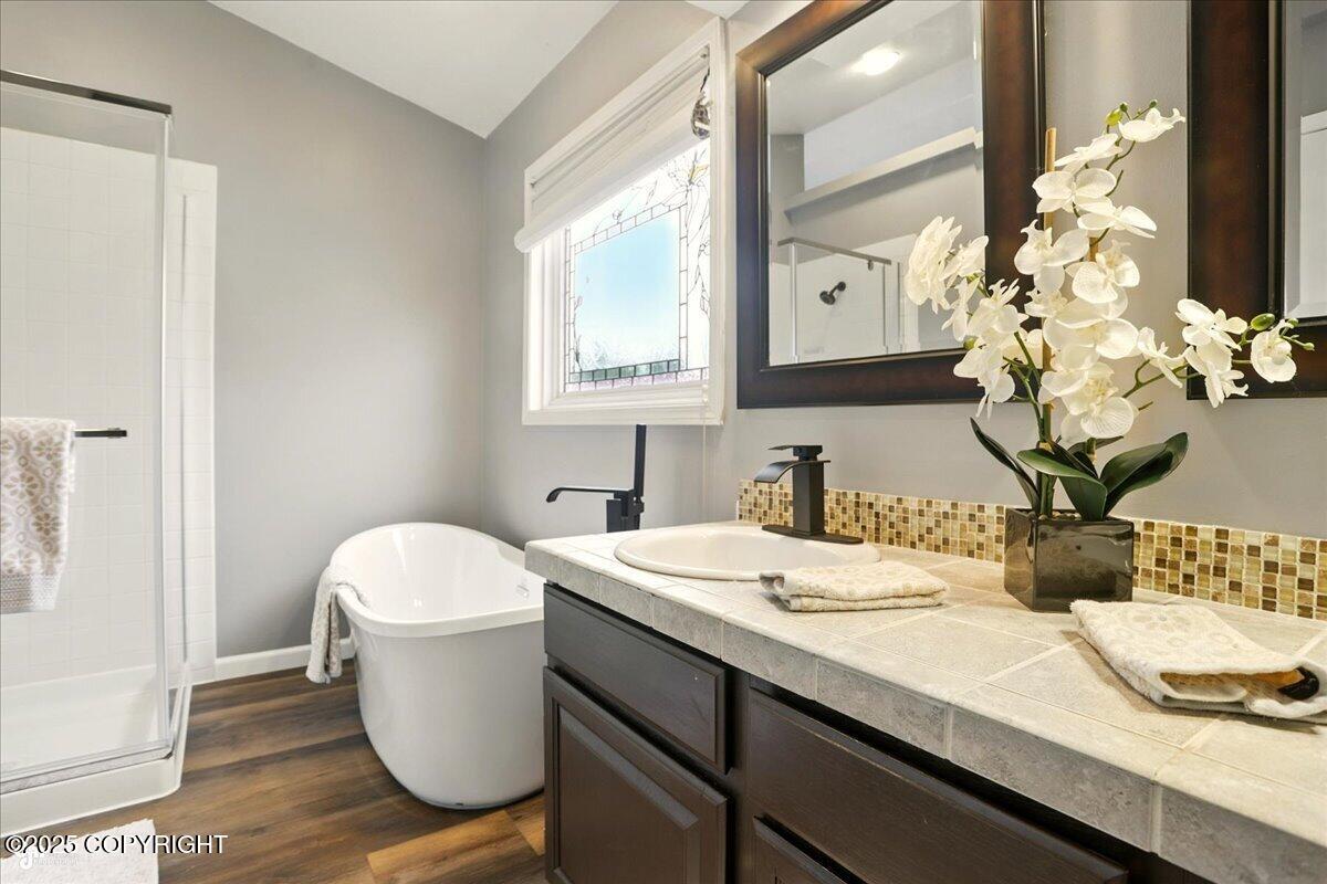 2350 Ariel Circle, Anchorage, Alaska image 27