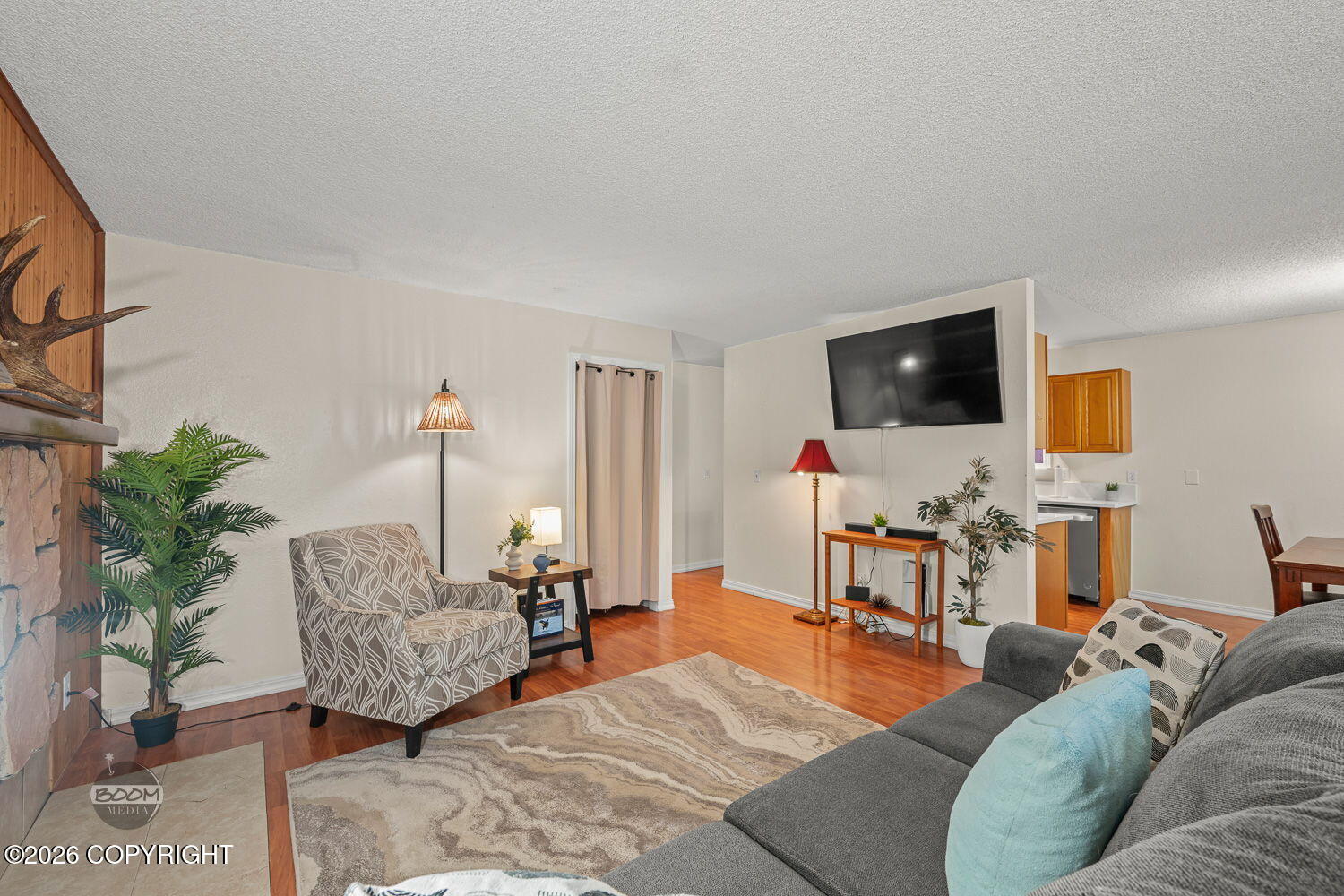 17340 Meadow Creek Dr Drive