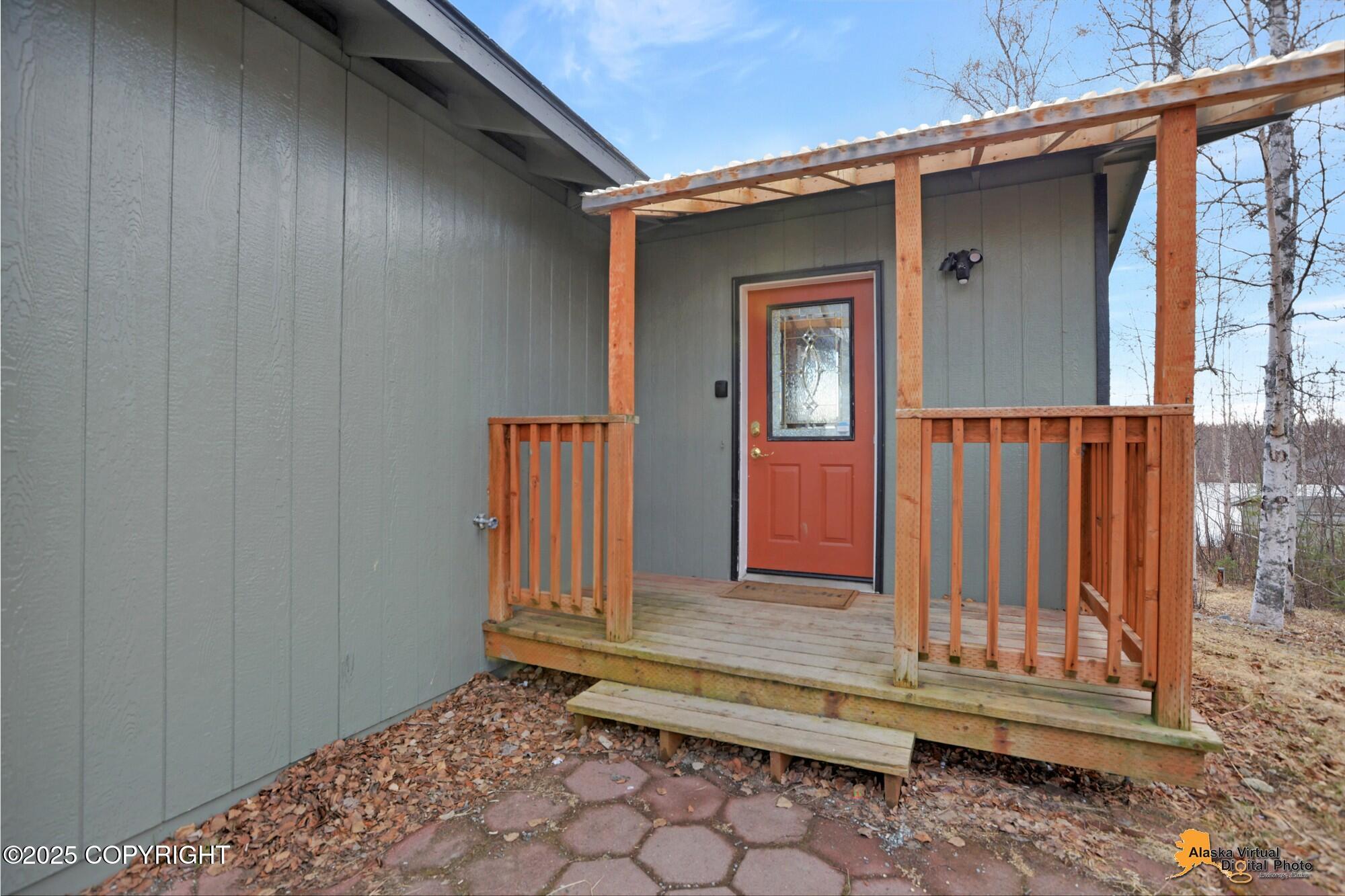 10384 W Lakeshore Drive, Wasilla, Alaska image 7