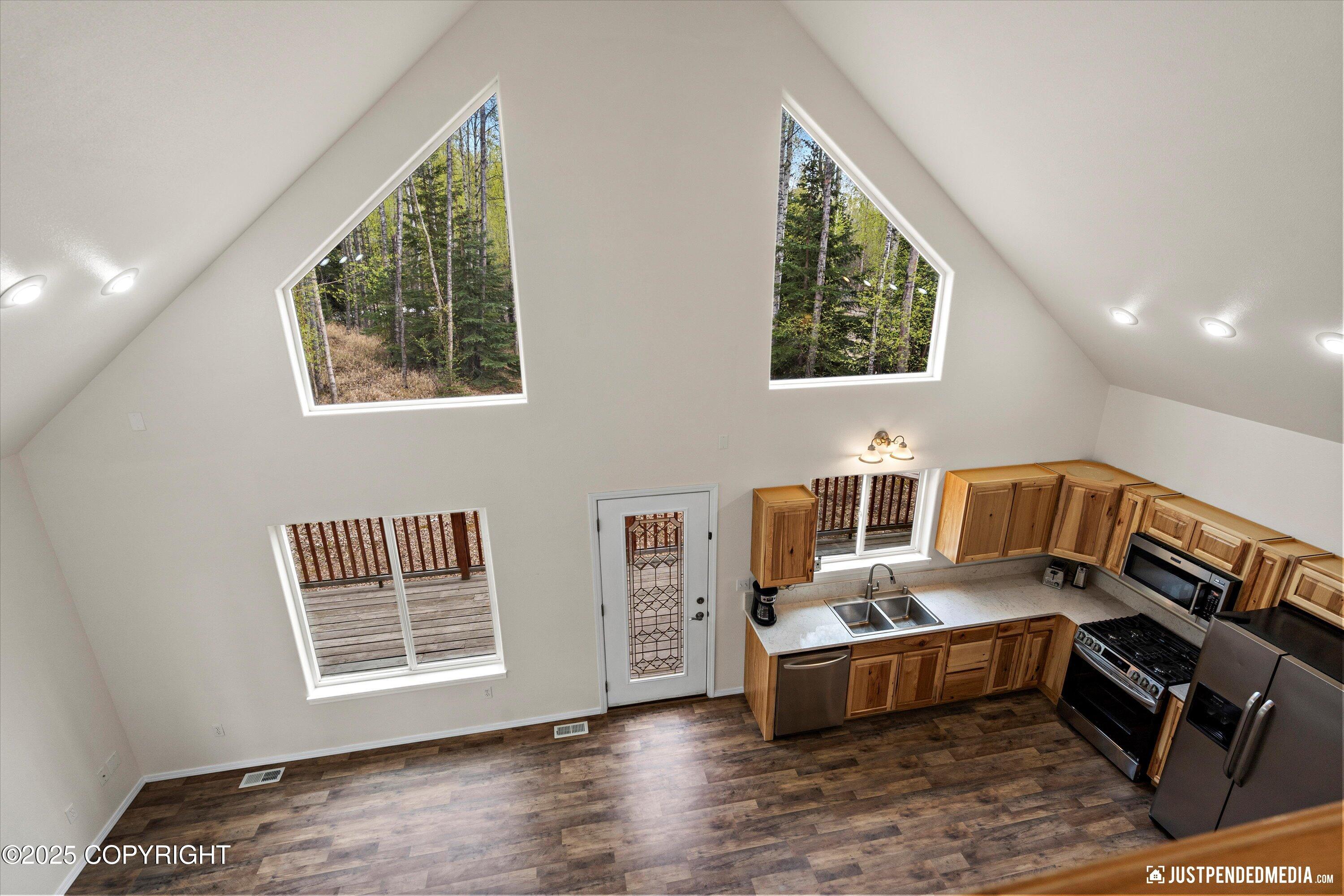 4734 S Timberland Loop, Wasilla, Alaska image 13