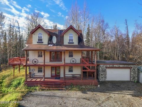 Photo of 2300 N Laurel Drive, Palmer, AK 99645 (MLS # 25-13121) Photo of 2300 N Laurel Drive, Palmer, AK 99645 (MLS # 25-13121)