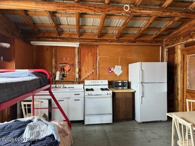 Soldotna, Alaska 99669, United States, 7 Bedrooms Bedrooms, ,3 BathroomsBathrooms,Residential,Active,107706