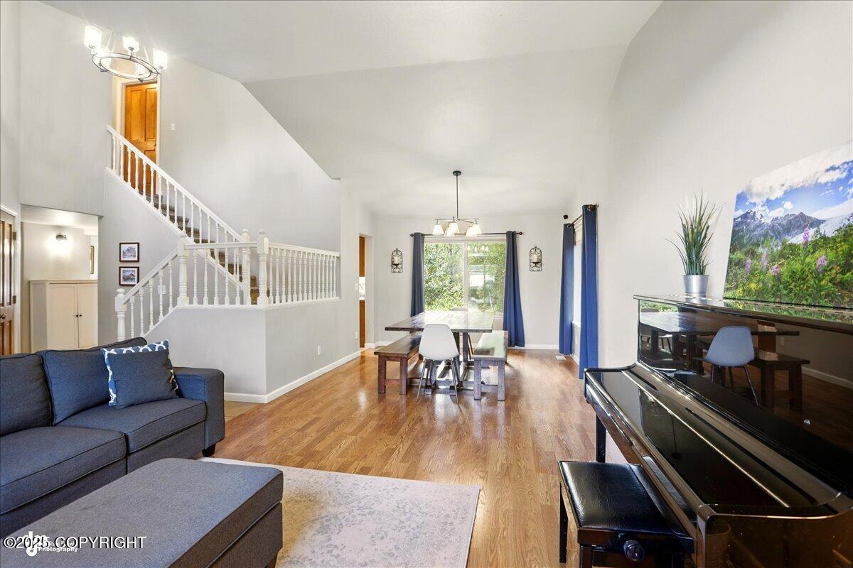 9139 Squire Circle