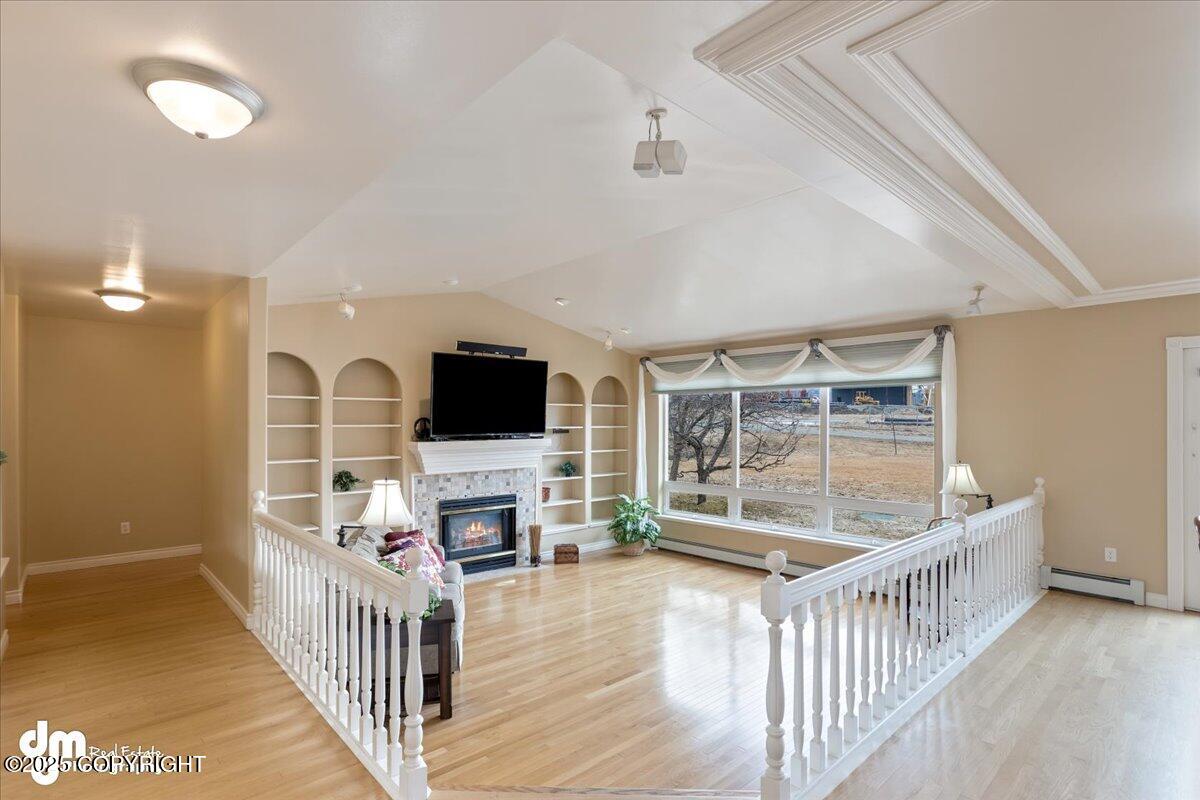 432 Stagecoach Dr, Sagle, Alaska image 9
