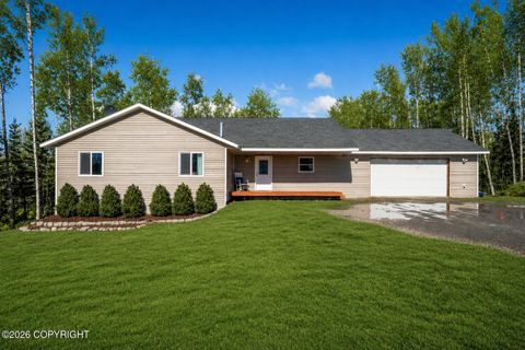 Photo of 7385 W Rodney Circle, Wasilla, AK 99623 (MLS # 26-3088)