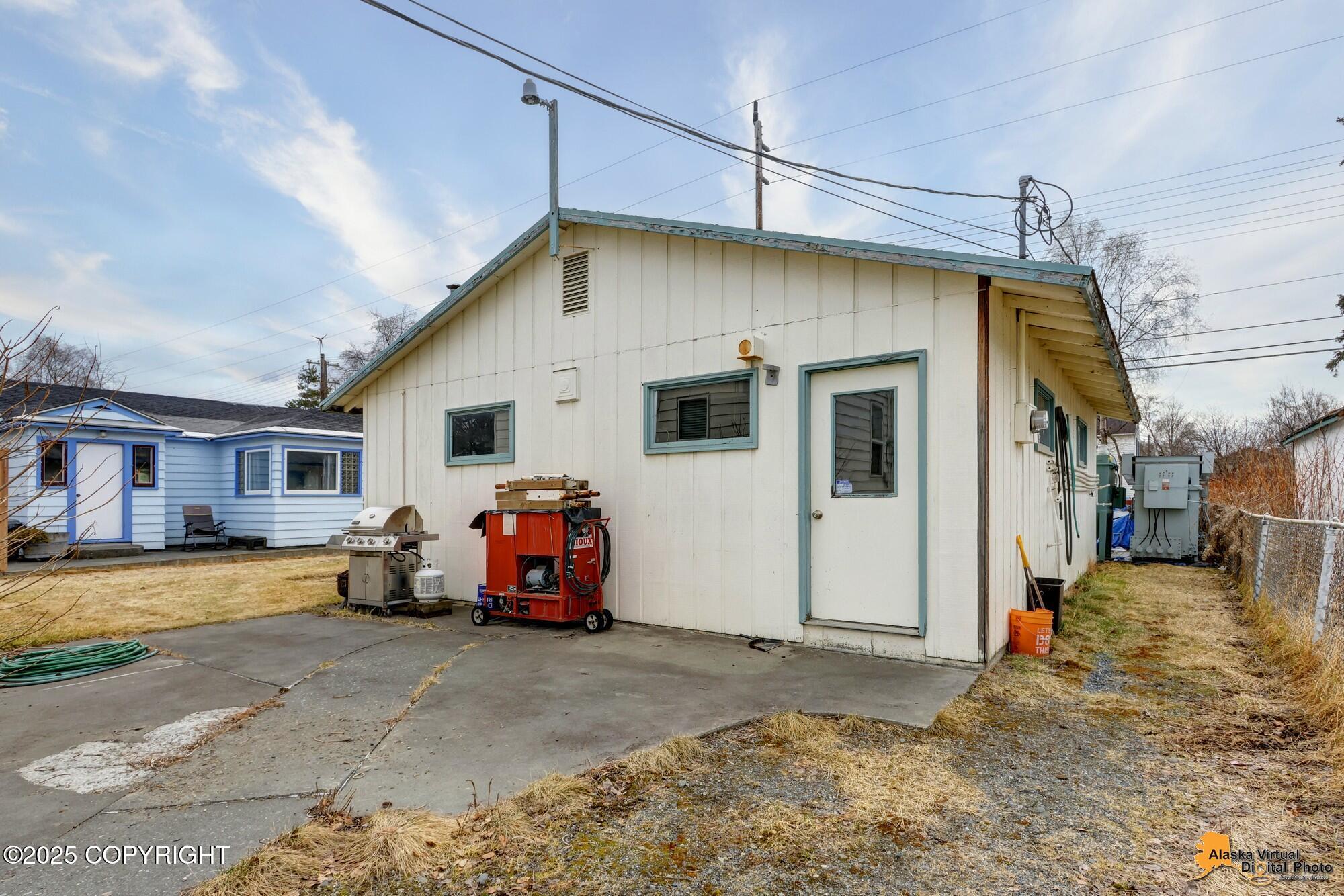 326 W 10th Avenue, Anchorage, Alaska image 3