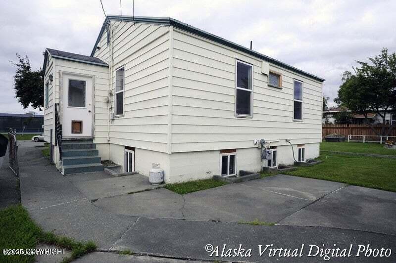 326 W 10th Avenue, Anchorage, Alaska image 32