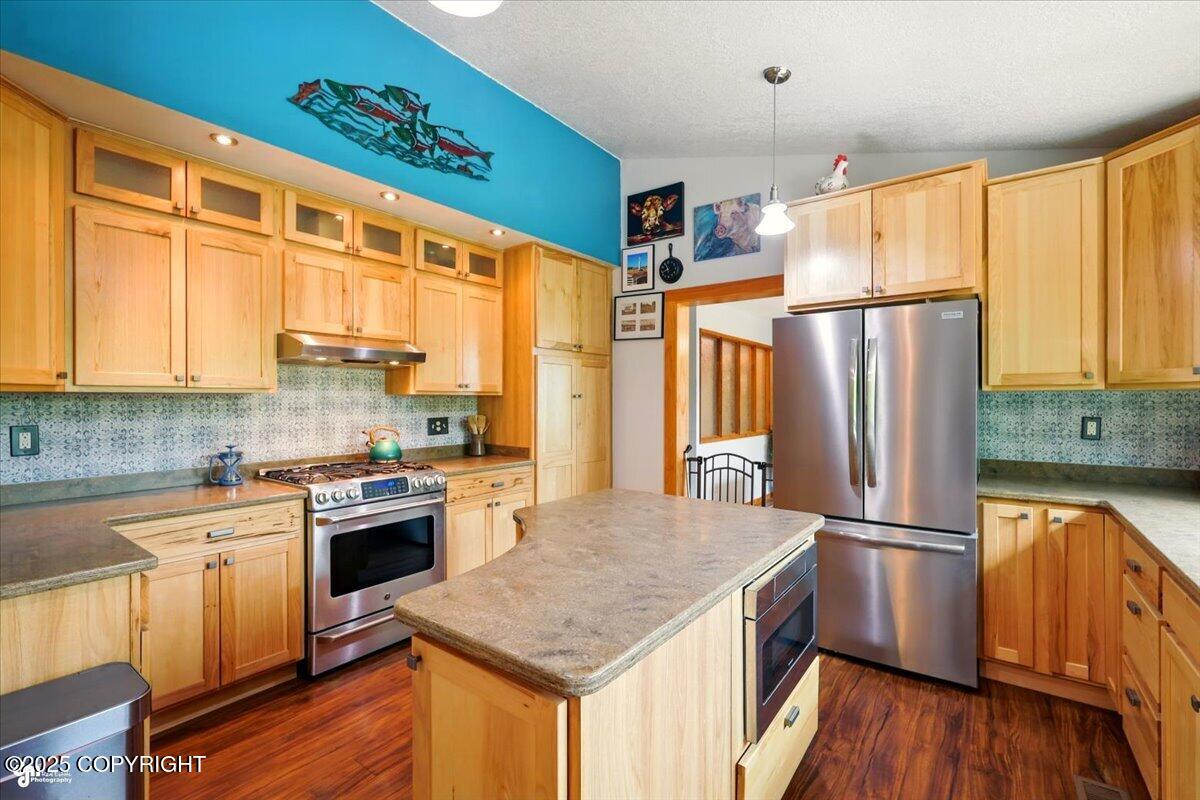 655 N Smith Road, Palmer, Alaska image 40